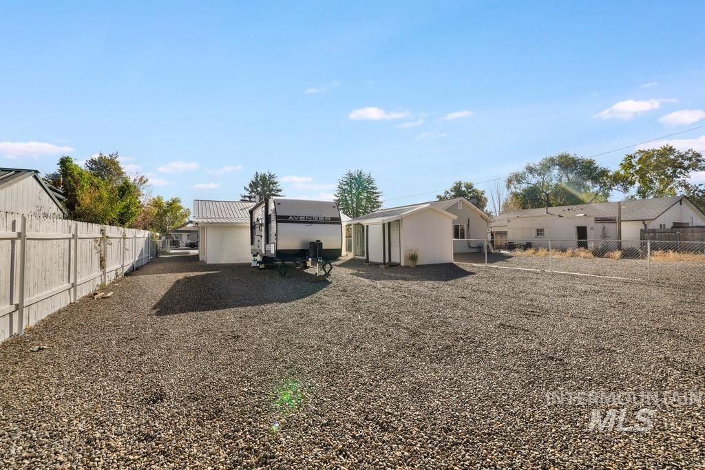 837 N 8th E, Mountain Home, Idaho 83647, 2 Bedrooms, 1 Bathroom, Residential For Sale, Price $274,900,MLS 99002532