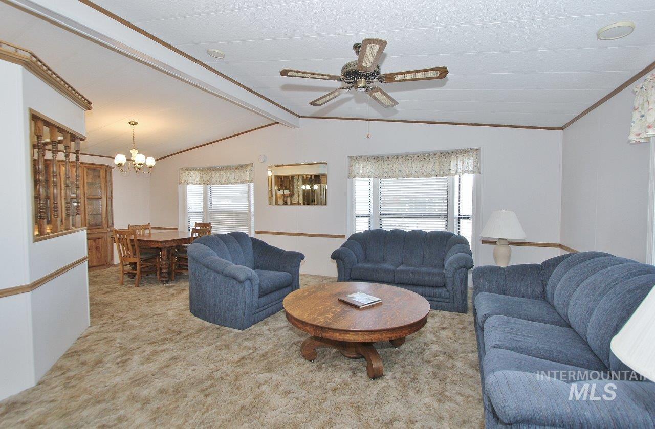 1907 W Flamingo Ave., Nampa, Idaho 83651, 2 Bedrooms, 2 Bathrooms, Residential For Sale, Price $179,900,MLS 99002536