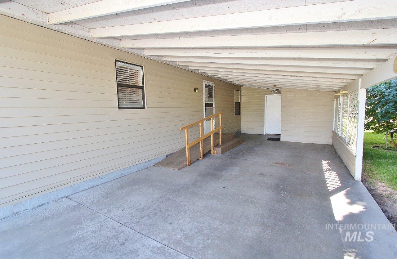1907 W Flamingo Ave., Nampa, Idaho 83651, 2 Bedrooms, 2 Bathrooms, Residential For Sale, Price $179,900,MLS 99002536