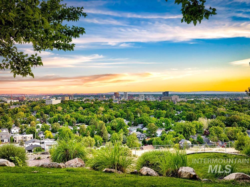 405 W Summit Ridge Rd, Boise, Idaho 83702, 5 Bedrooms, 4 Bathrooms, Residential For Sale, Price $1,880,000, 99002537