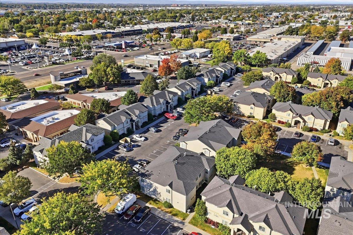 10042 W Garverdale Ln, Boise, Idaho 83704, 3 Bedrooms, 2 Bathrooms, Residential Income For Sale, Price $999,000,MLS 99002538