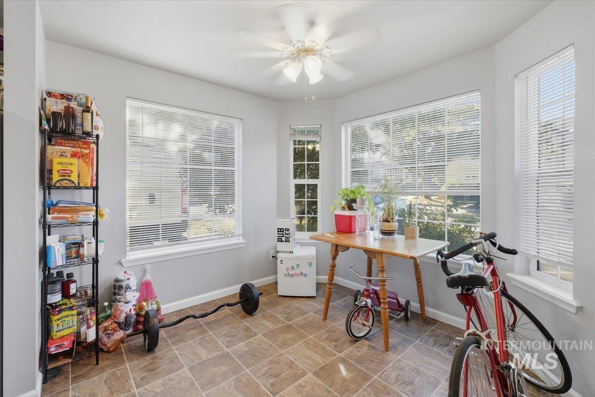 10042 W Garverdale Ln, Boise, Idaho 83704, 3 Bedrooms, 2 Bathrooms, Residential Income For Sale, Price $999,000,MLS 99002538
