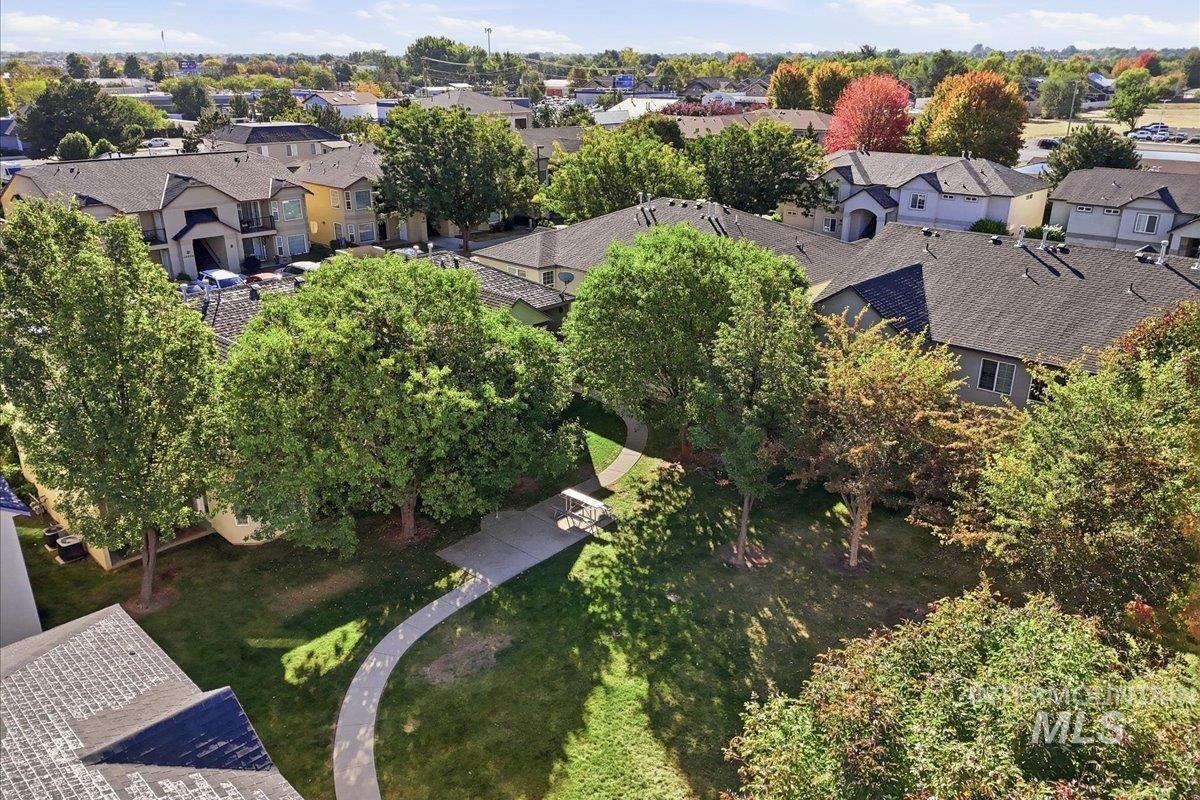 10042 W Garverdale Ln, Boise, Idaho 83704, 3 Bedrooms, 2 Bathrooms, Residential Income For Sale, Price $999,000,MLS 99002538