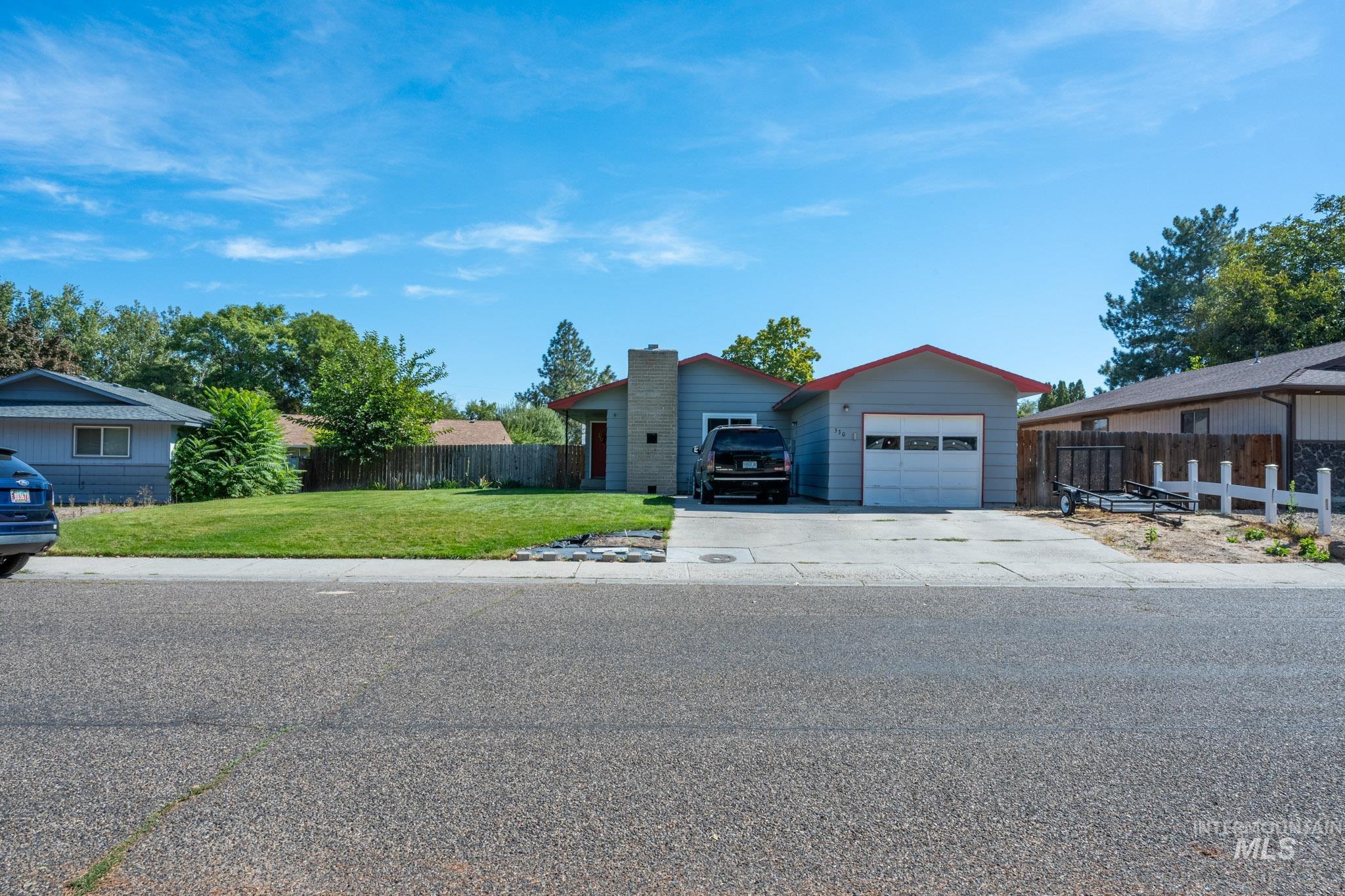 530 NW 11th St, Ontario, Oregon 97914, 3 Bedrooms, 2 Bathrooms, Residential For Sale, Price $275,000,MLS 99002540