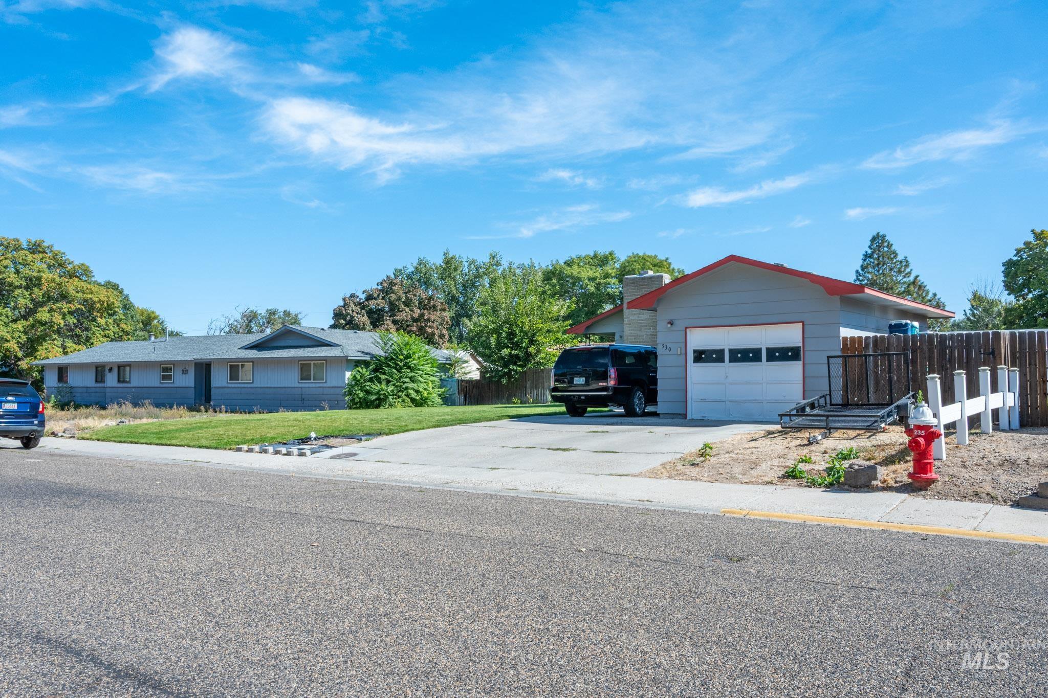 530 NW 11th St, Ontario, Oregon 97914, 3 Bedrooms, 2 Bathrooms, Residential For Sale, Price $275,000,MLS 99002540