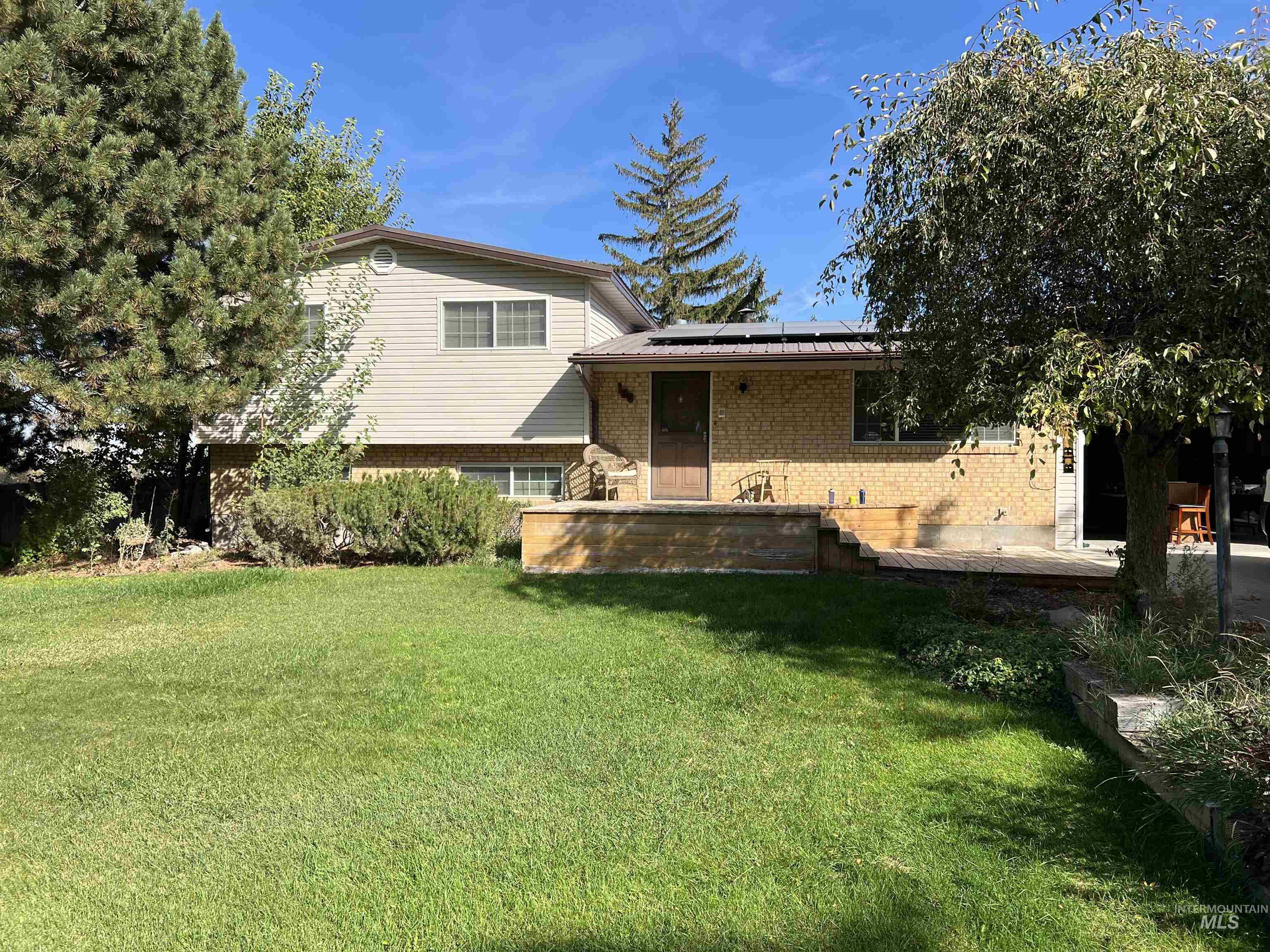 186 Clear Spring Dr, Twin Falls, Idaho 83301, 5 Bedrooms, 3 Bathrooms, Residential For Sale, Price $379,000,MLS 99002550