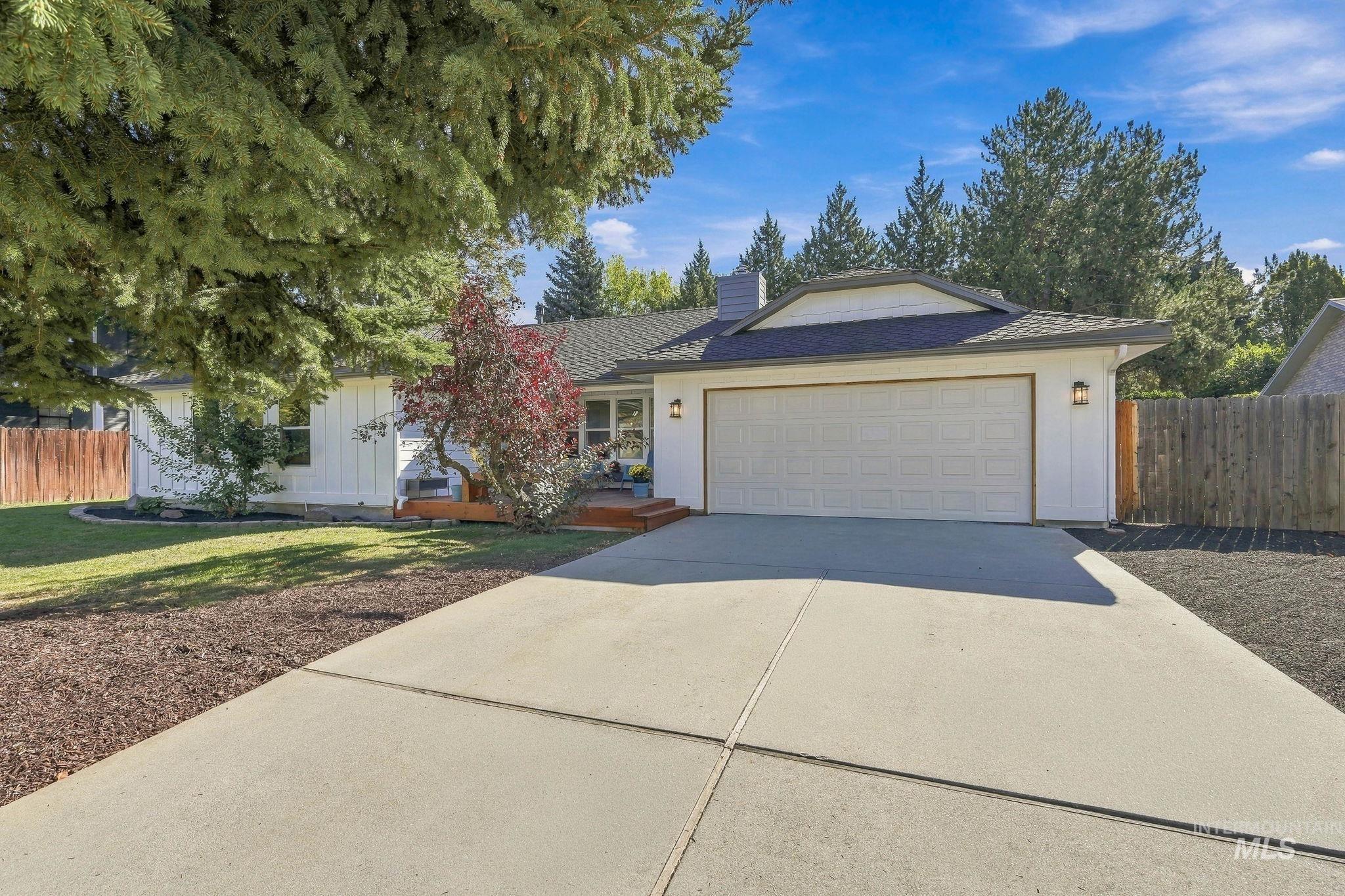 774 N Stierman Way, Eagle, Idaho 83616, 3 Bedrooms, 2 Bathrooms, Residential For Sale, Price $599,000, 99002551