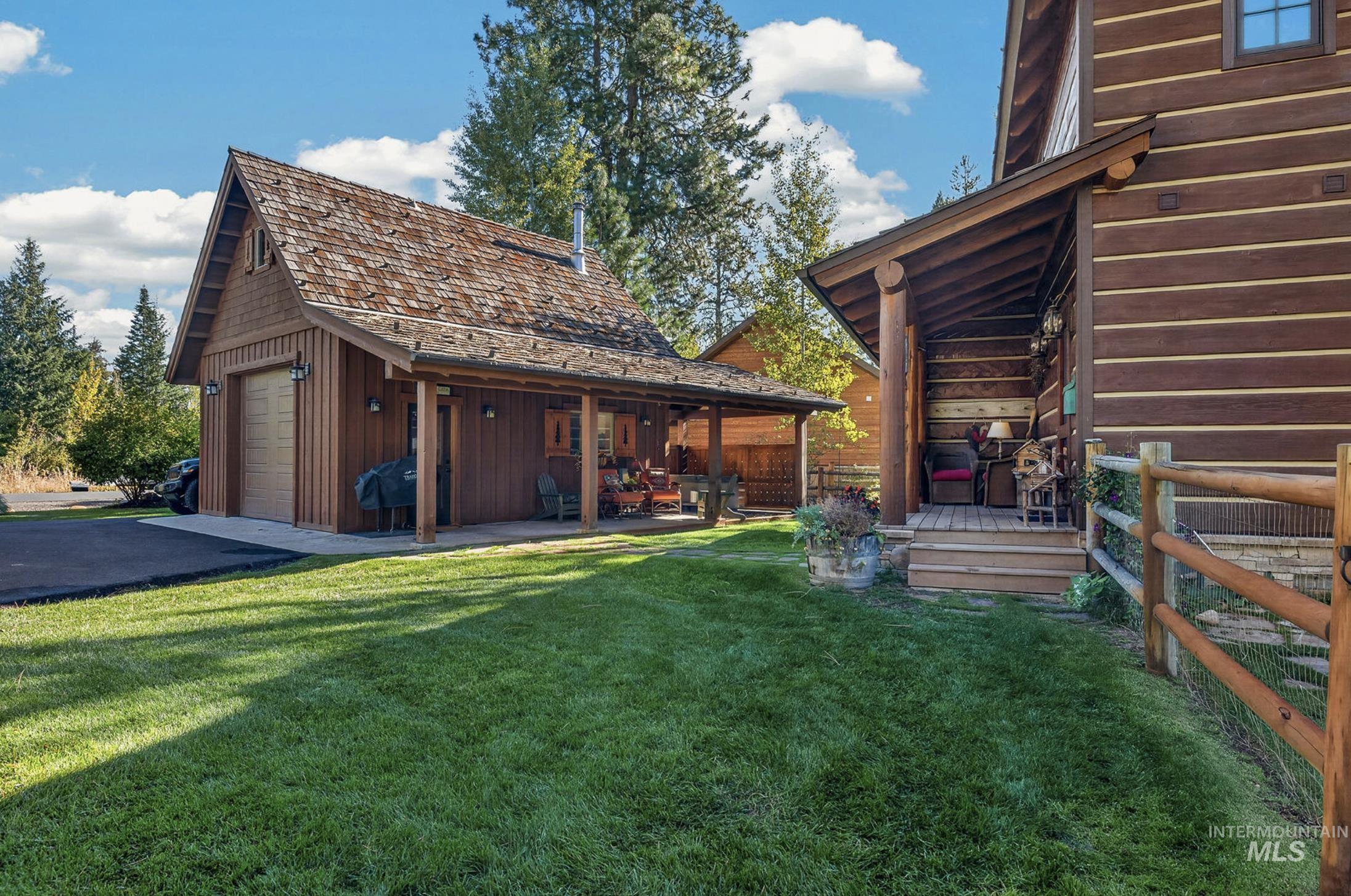 57 Windsong Way, Donnelly, Idaho 83615, 3 Bedrooms, 2.5 Bathrooms, Residential For Sale, Price $975,000, 99002552
