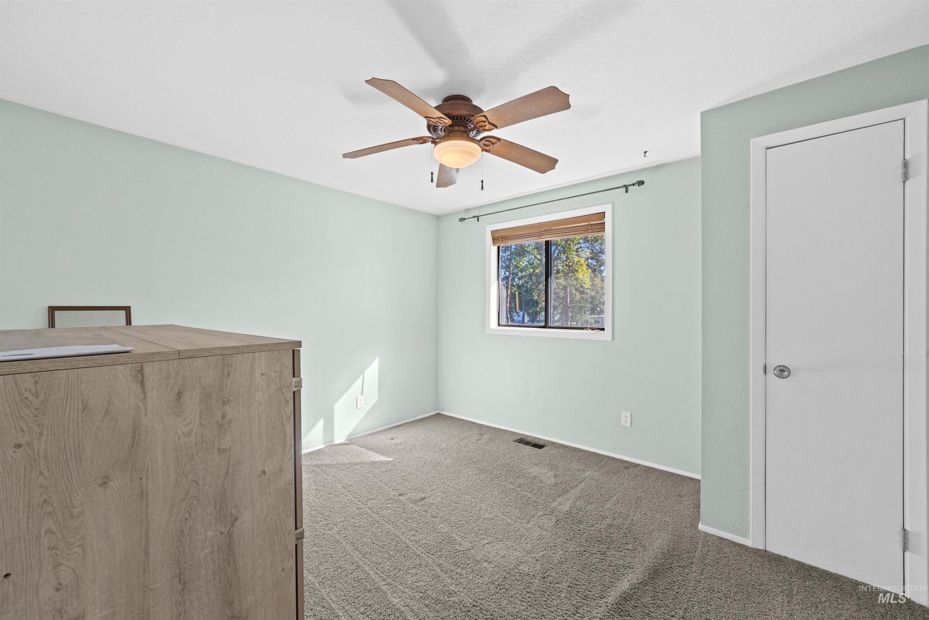 5253 W Grover St, Boise, Idaho 83705, 2 Bedrooms, 2.5 Bathrooms, Residential For Sale, Price $374,900, 99002554