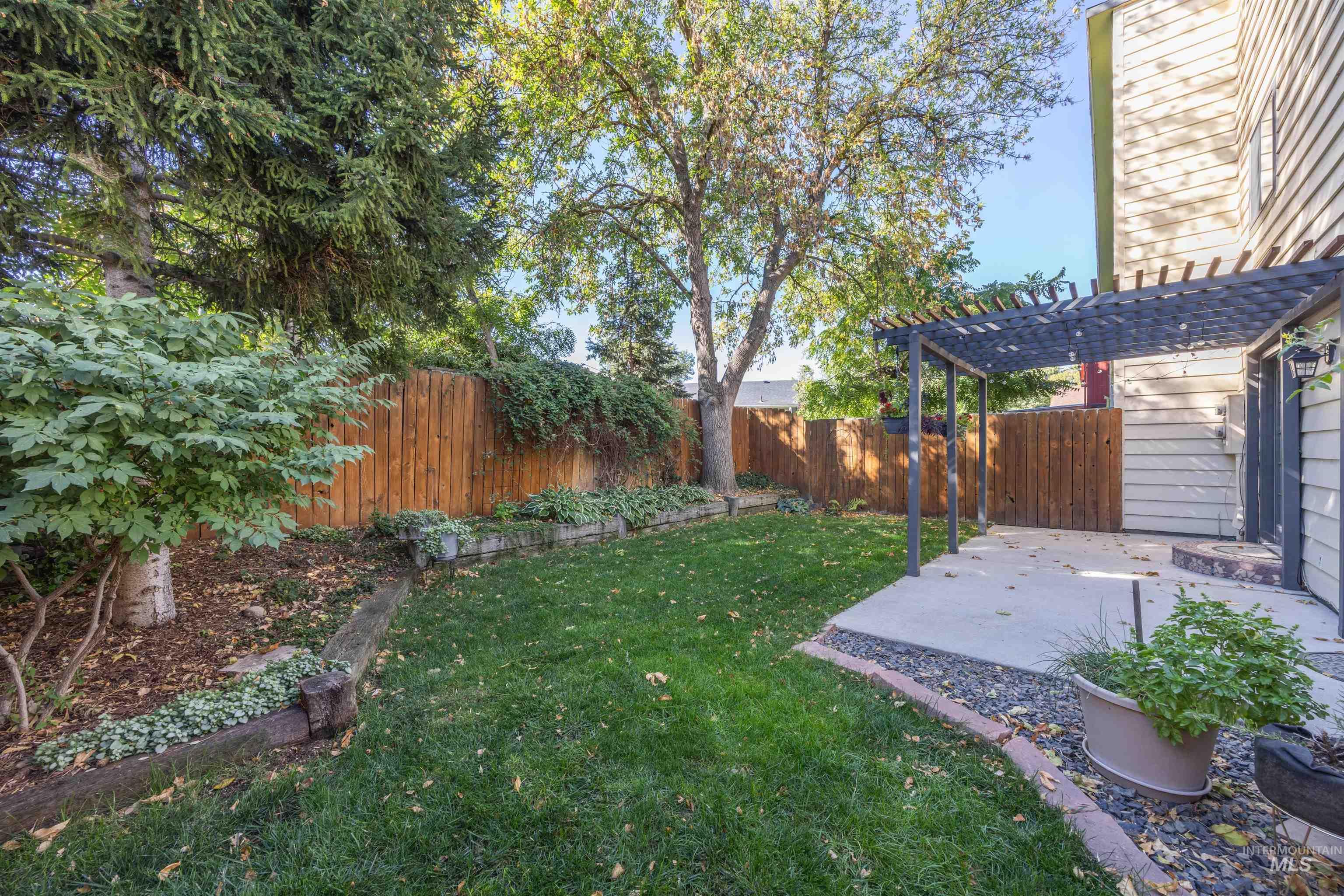 5253 W Grover St, Boise, Idaho 83705, 2 Bedrooms, 2.5 Bathrooms, Residential For Sale, Price $374,900, 99002554