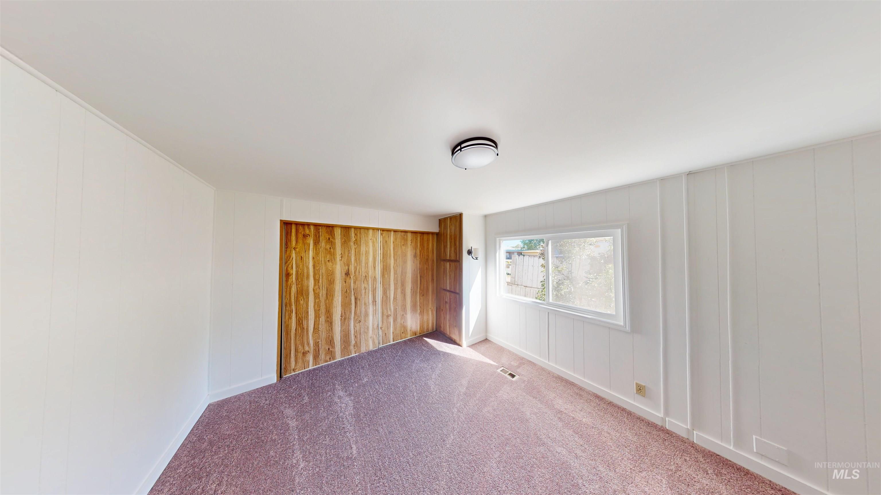 916 Victoria, Fruitland, Idaho 83619, 3 Bedrooms, 2 Bathrooms, Residential For Sale, Price $280,000,MLS 99002555