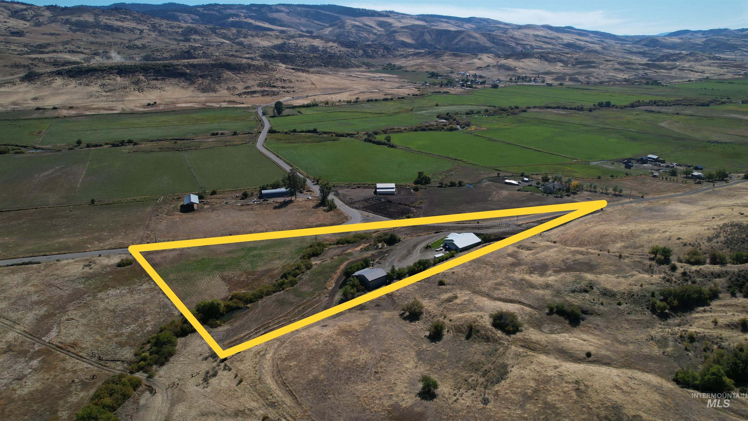 22625 Baldwin Ln, Ola, Idaho 83657, 3 Bedrooms, 2 Bathrooms, Residential For Sale, Price $705,000, 99002556
