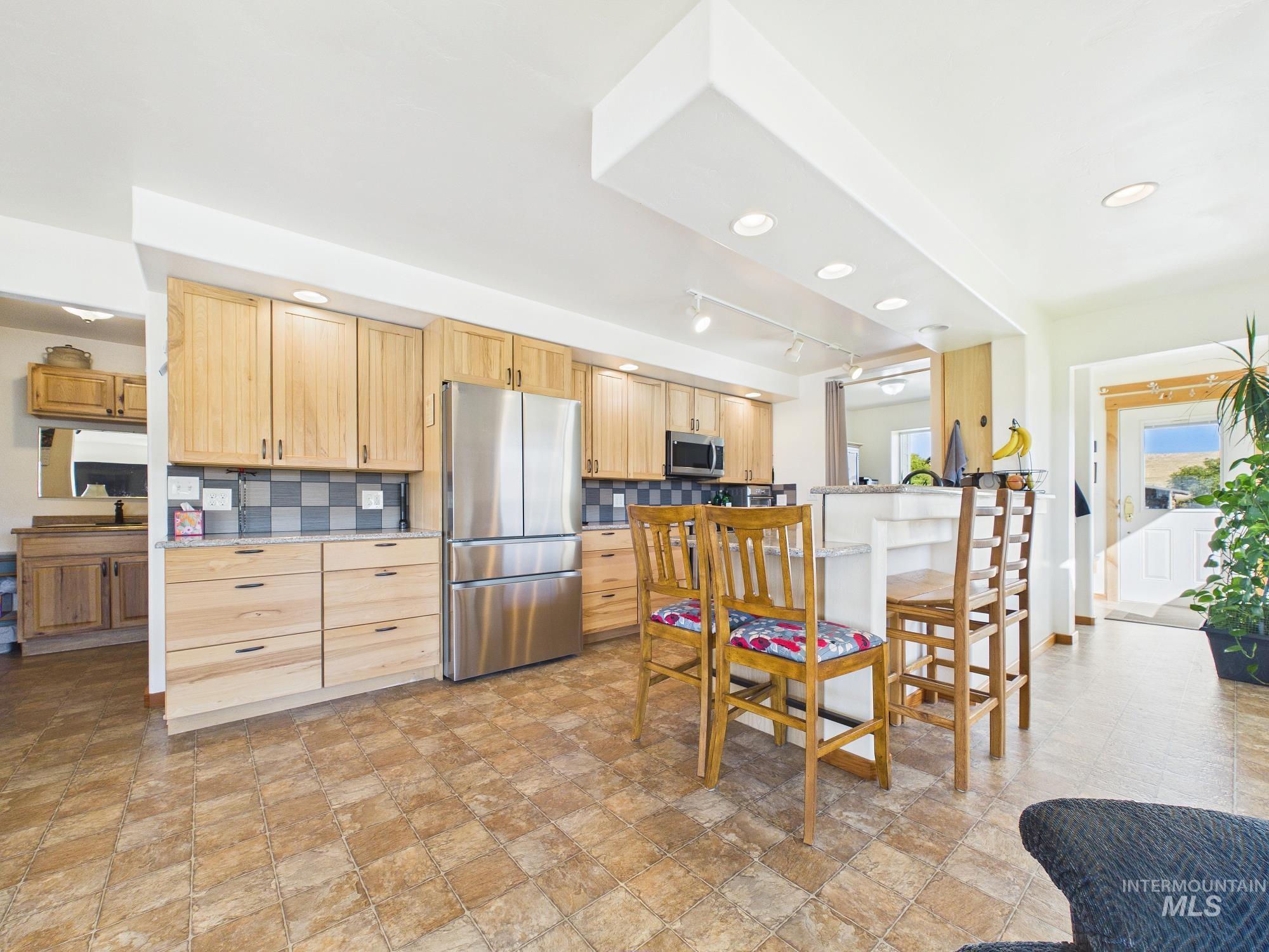 22625 Baldwin Ln, Ola, Idaho 83657, 3 Bedrooms, 2 Bathrooms, Residential For Sale, Price $705,000, 99002556