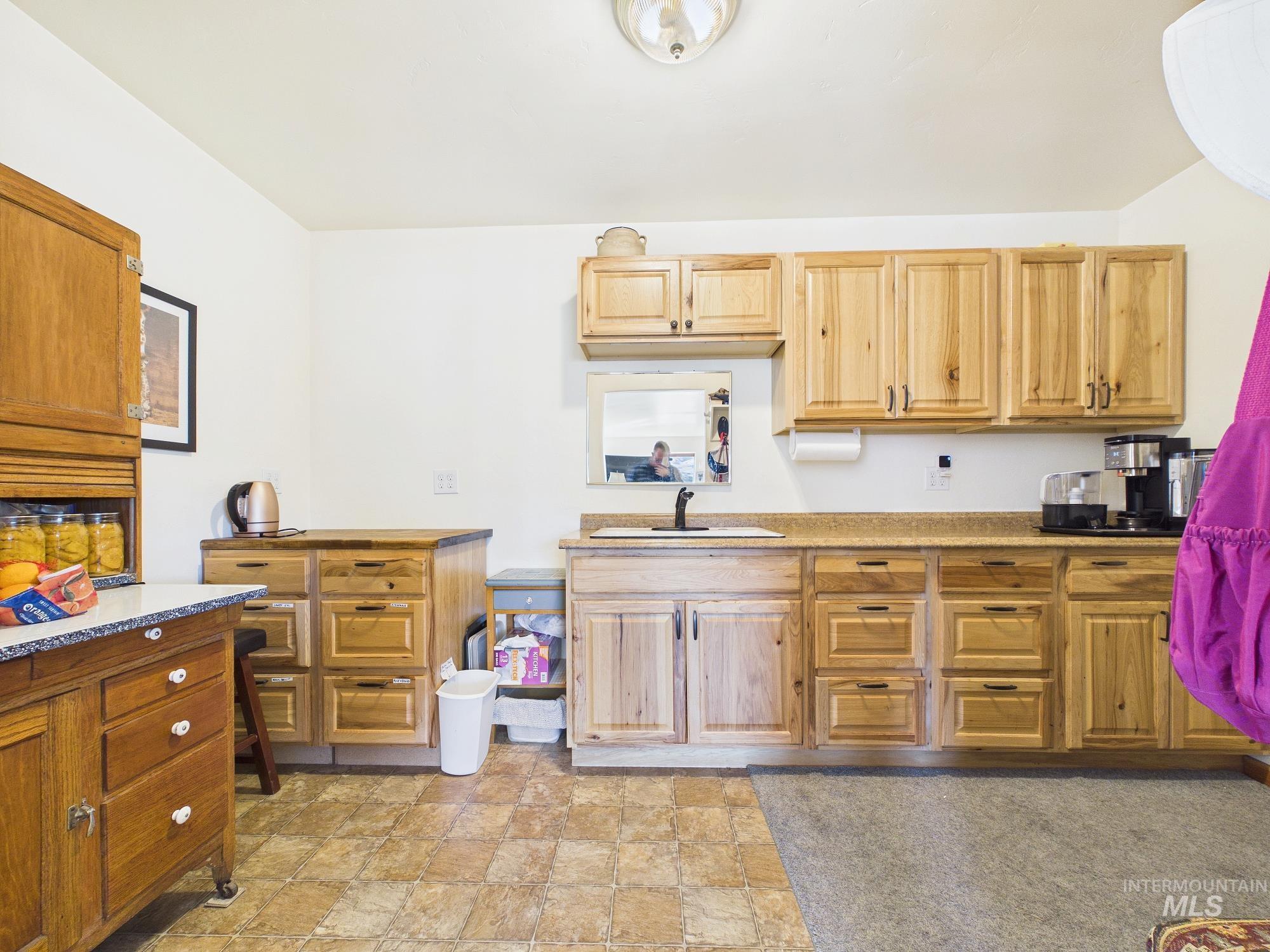 22625 Baldwin Ln, Ola, Idaho 83657, 3 Bedrooms, 2 Bathrooms, Residential For Sale, Price $705,000, 99002556