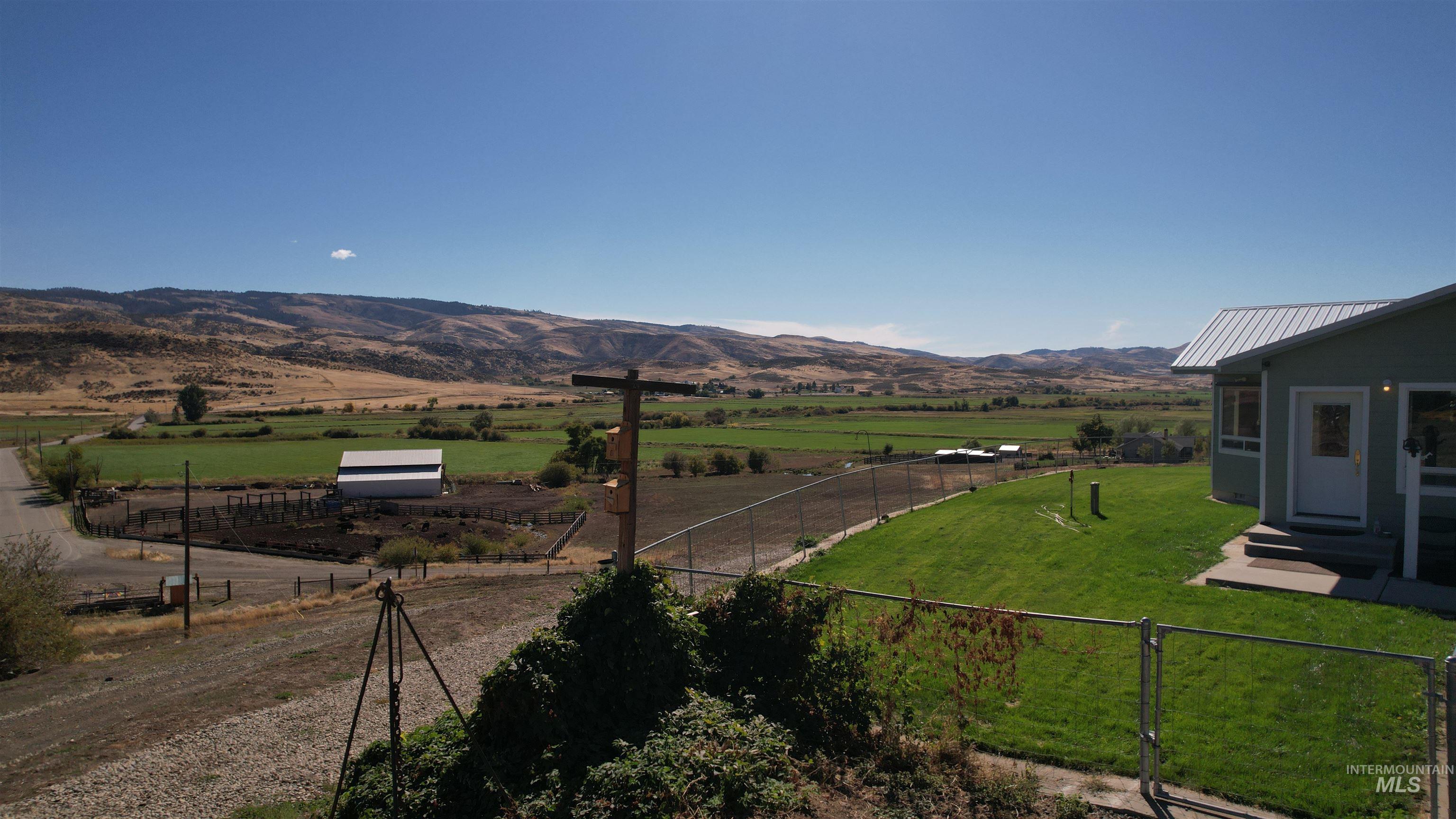 22625 Baldwin Ln, Ola, Idaho 83657, 3 Bedrooms, 2 Bathrooms, Residential For Sale, Price $705,000, 99002556