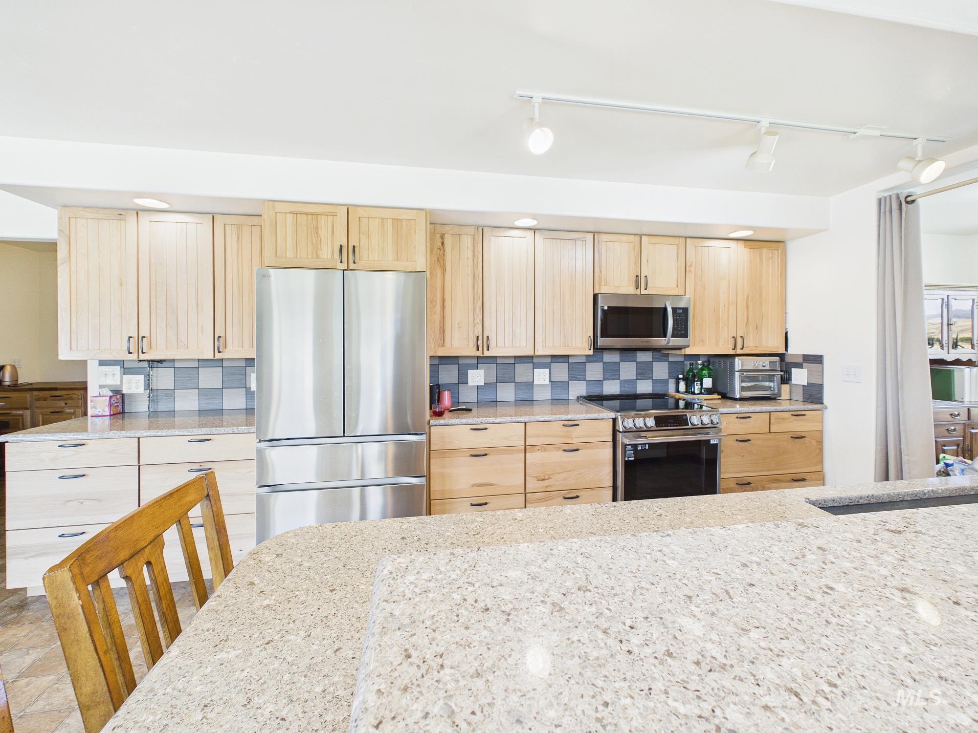 22625 Baldwin Ln, Ola, Idaho 83657, 3 Bedrooms, 2 Bathrooms, Residential For Sale, Price $705,000, 99002556