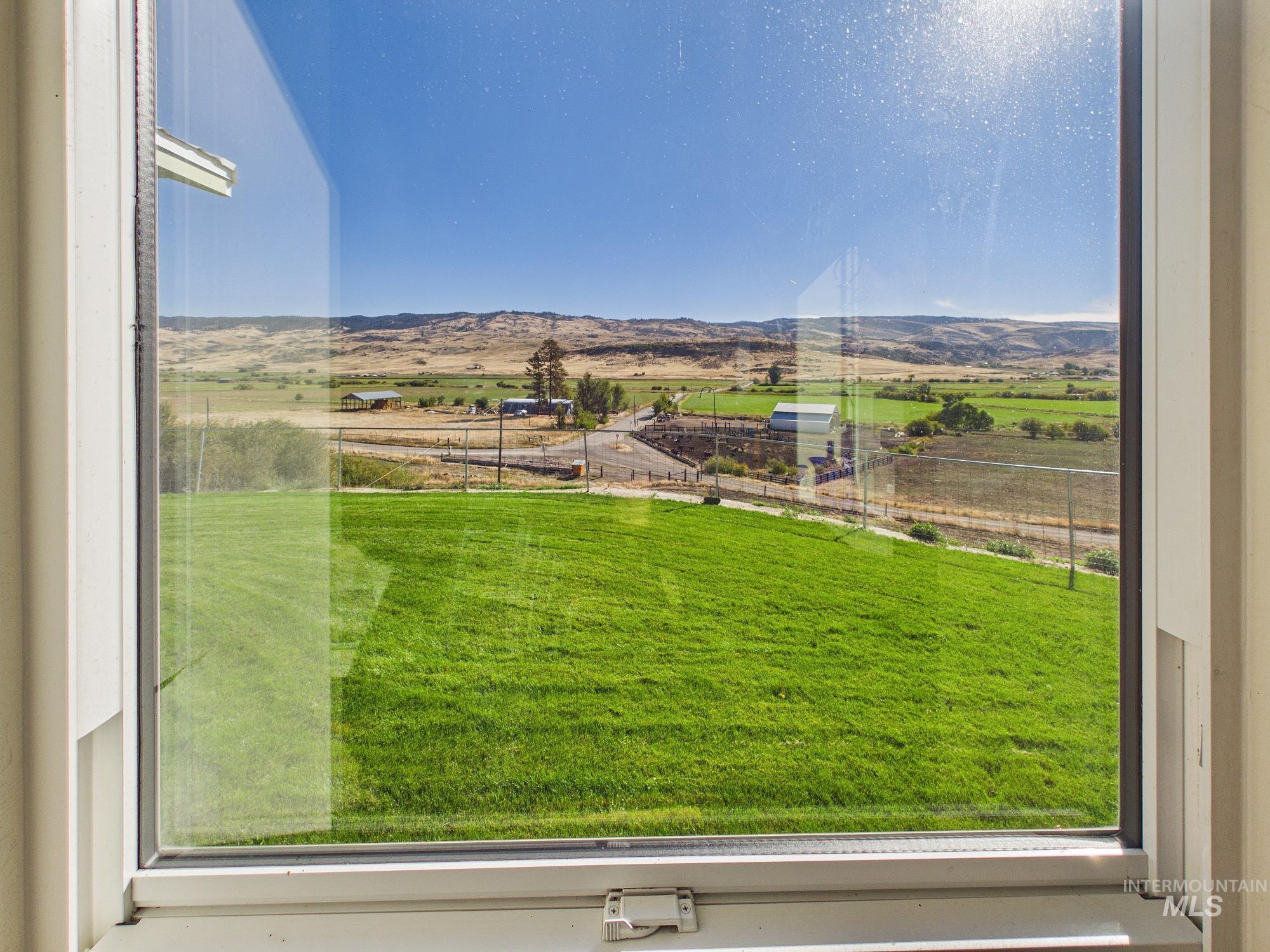 22625 Baldwin Ln, Ola, Idaho 83657, 3 Bedrooms, 2 Bathrooms, Residential For Sale, Price $705,000, 99002556