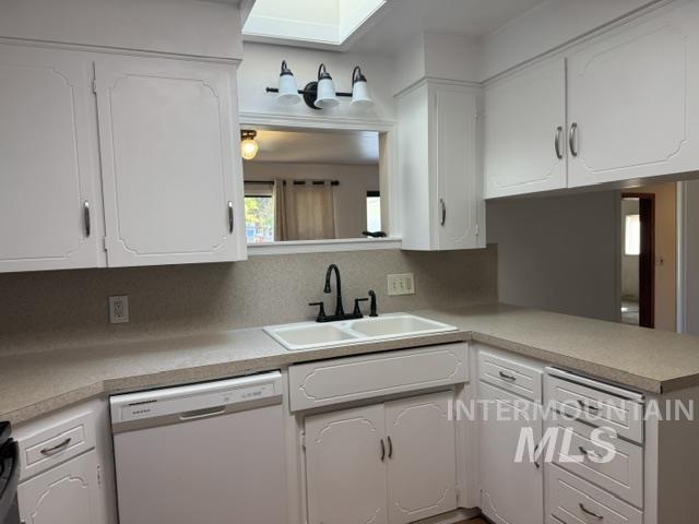 2307 S Columbus St, Boise, Idaho 83705, 3 Bedrooms, 2 Bathrooms, Residential For Sale, Price $596,000, 99002557