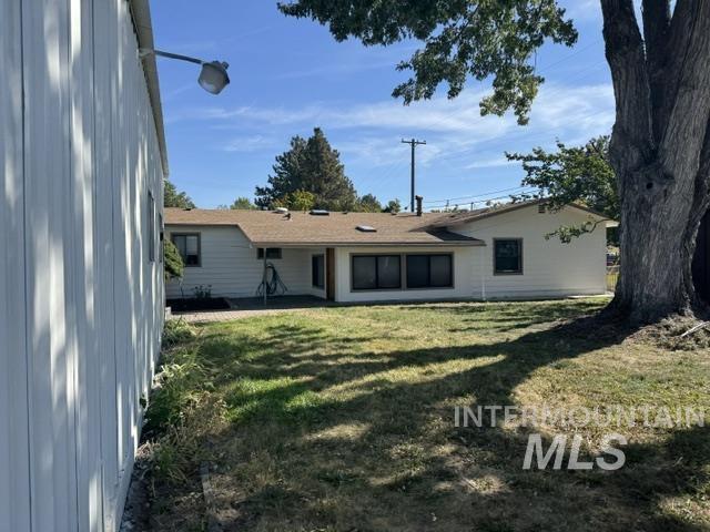 2307 S Columbus St, Boise, Idaho 83705, 3 Bedrooms, 2 Bathrooms, Residential For Sale, Price $596,000, 99002557