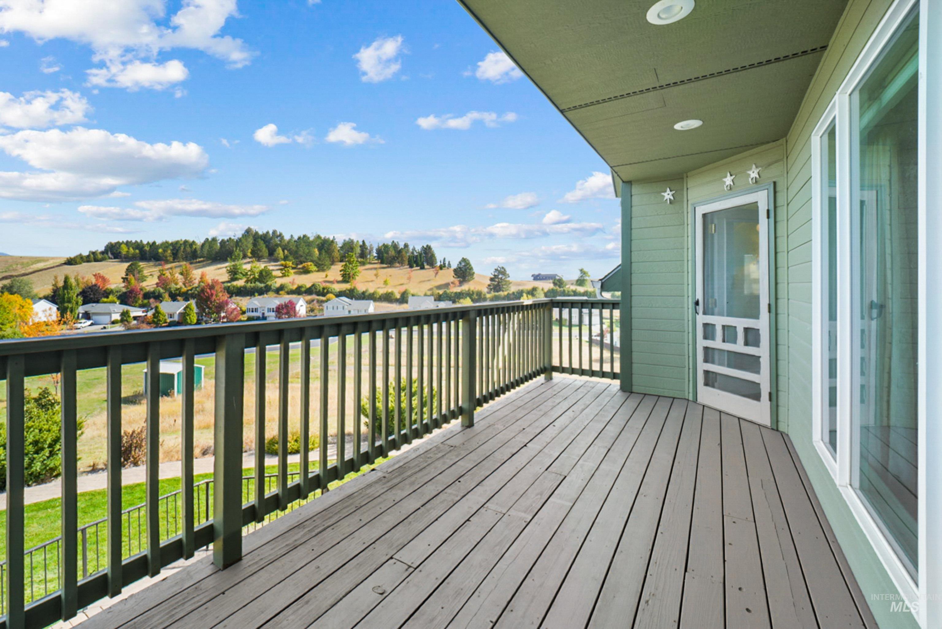 796 Panorama Drive, Moscow, Idaho 83843, 3 Bedrooms, 3 Bathrooms, Residential For Sale, Price $629,000, 99002559