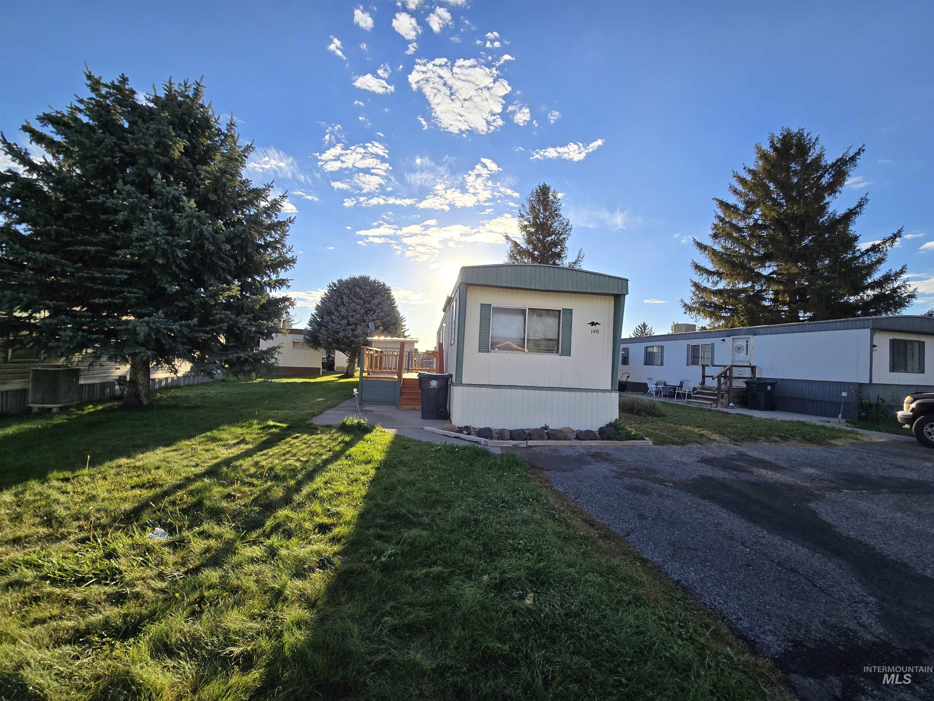 198 South Hills Road, Twin Falls, Idaho 83301, 3 Bedrooms, 1 Bathroom, Residential For Sale, Price $40,000,MLS 99002560
