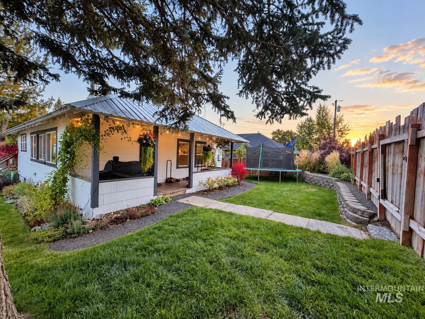 665 6th St., Potlatch, Idaho 83855, 4 Bedrooms, 2 Bathrooms, Residential For Sale, Price $335,000,MLS 99002561