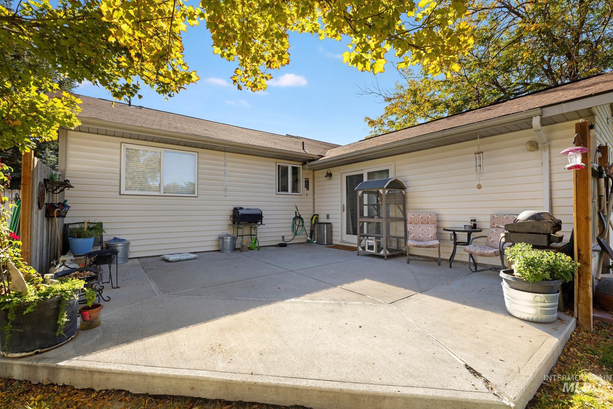 253 Coronado Ave, Twin Falls, Idaho 83301, 3 Bedrooms, 2 Bathrooms, Residential For Sale, Price $385,000,MLS 99002562