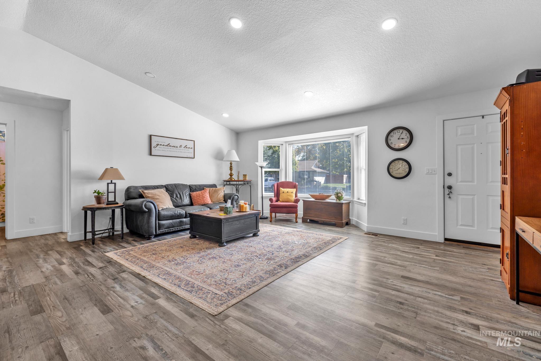 253 Coronado Ave, Twin Falls, Idaho 83301, 3 Bedrooms, 2 Bathrooms, Residential For Sale, Price $385,000,MLS 99002562