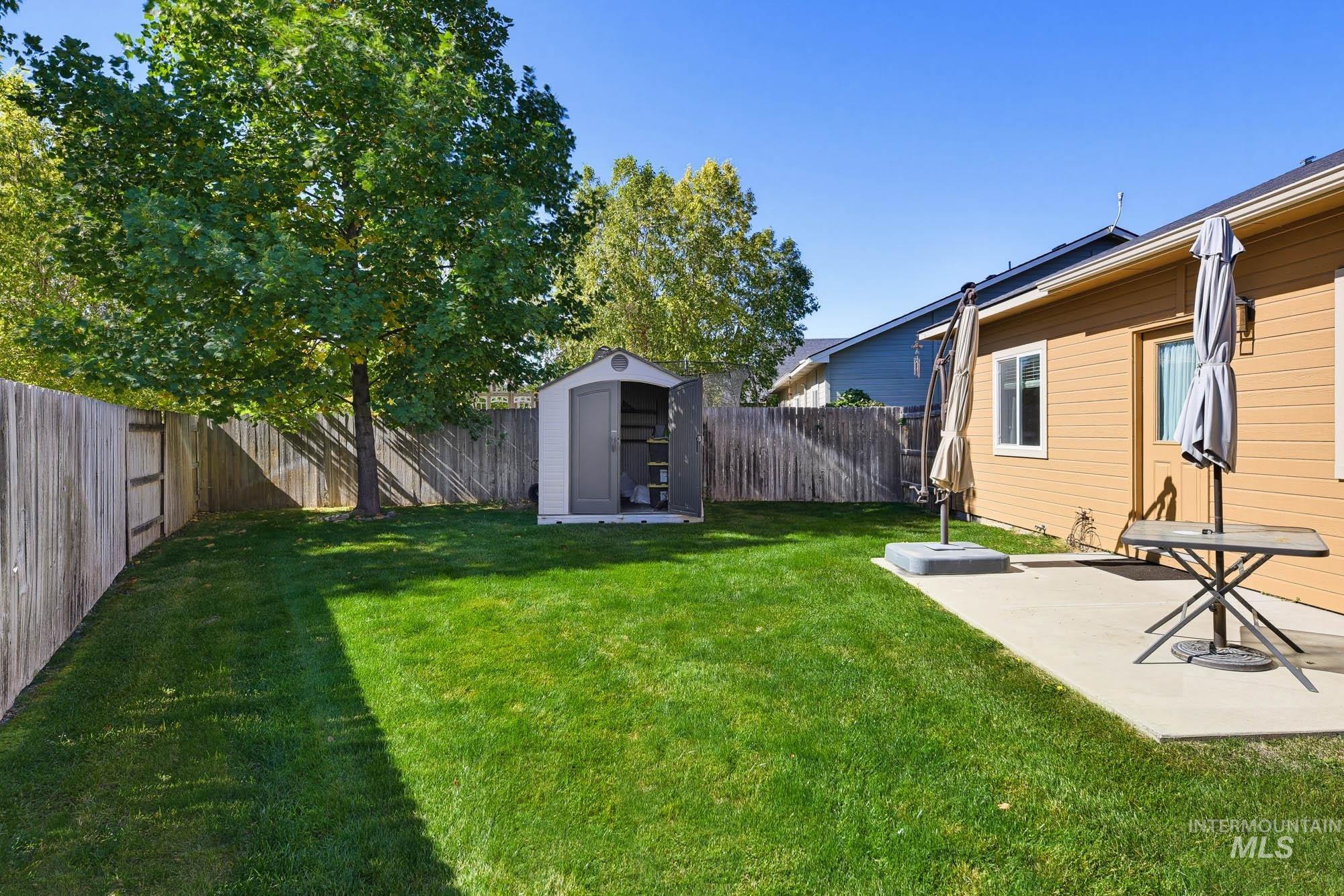 2179 W Fieldstream Dr, Meridian, Idaho 83646, 3 Bedrooms, 2 Bathrooms, Residential For Sale, Price $429,900,MLS 99002563