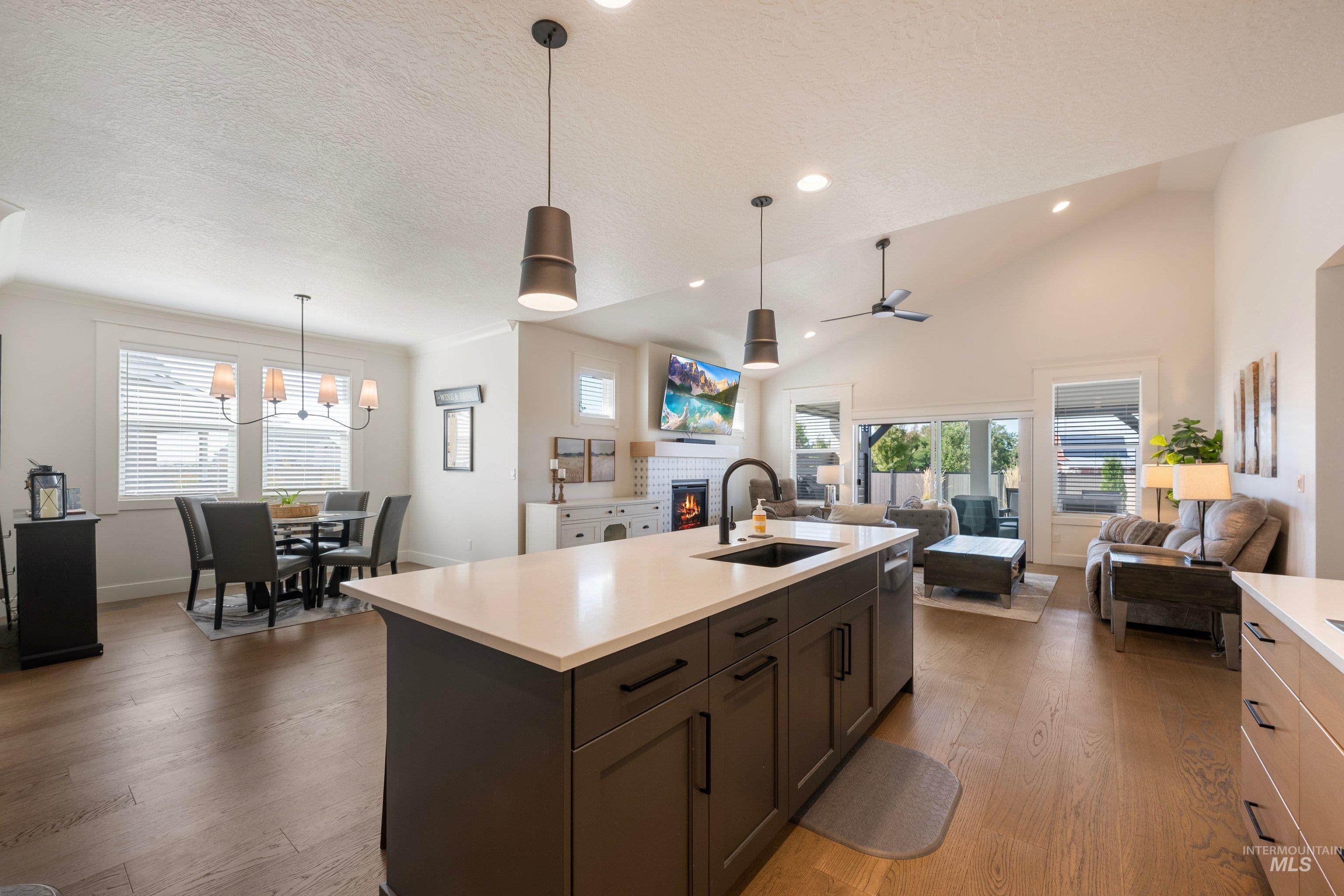 6874 W Los Flores Drive, Meridian, Idaho 83646, 3 Bedrooms, 2.5 Bathrooms, Residential For Sale, Price $710,000,MLS 99002564