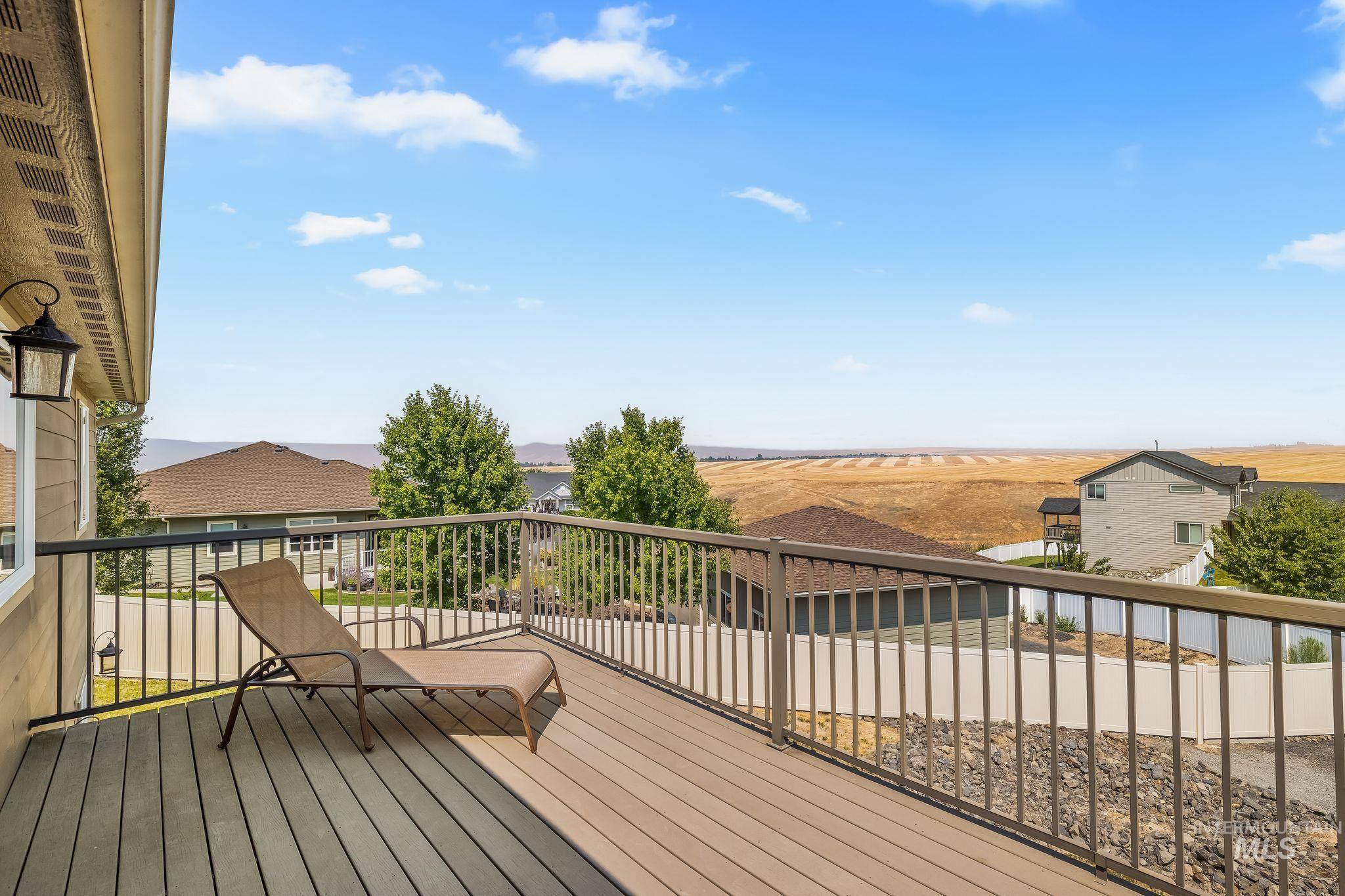 3307 18th Street, Lewiston, Idaho 83501, 5 Bedrooms, 3 Bathrooms, Residential For Sale, Price $749,000,MLS 99002565