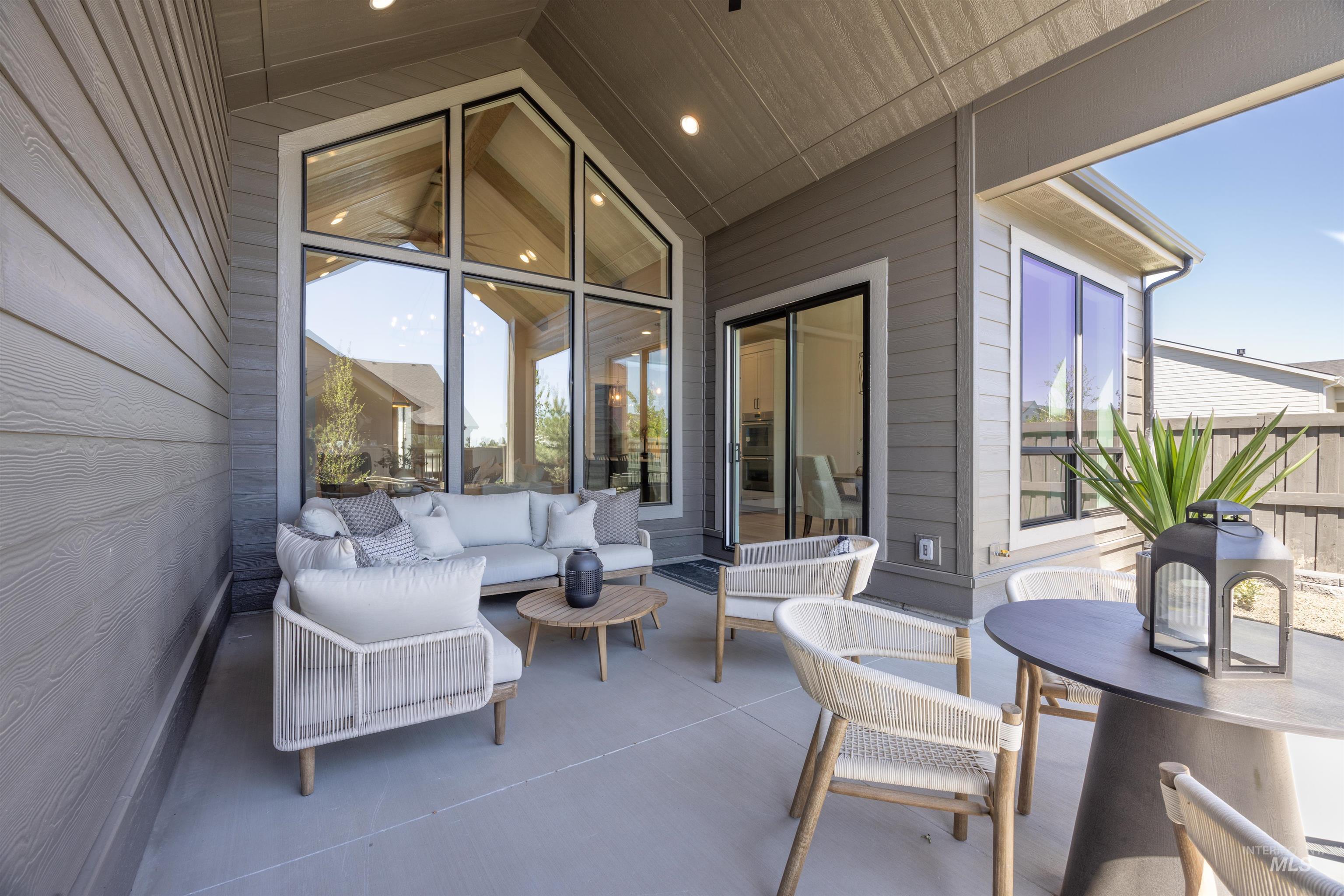 6997 S Capstone Ave, Meridian, Idaho 83642, 3 Bedrooms, 2.5 Bathrooms, Residential For Sale, Price $724,777,MLS 99002567