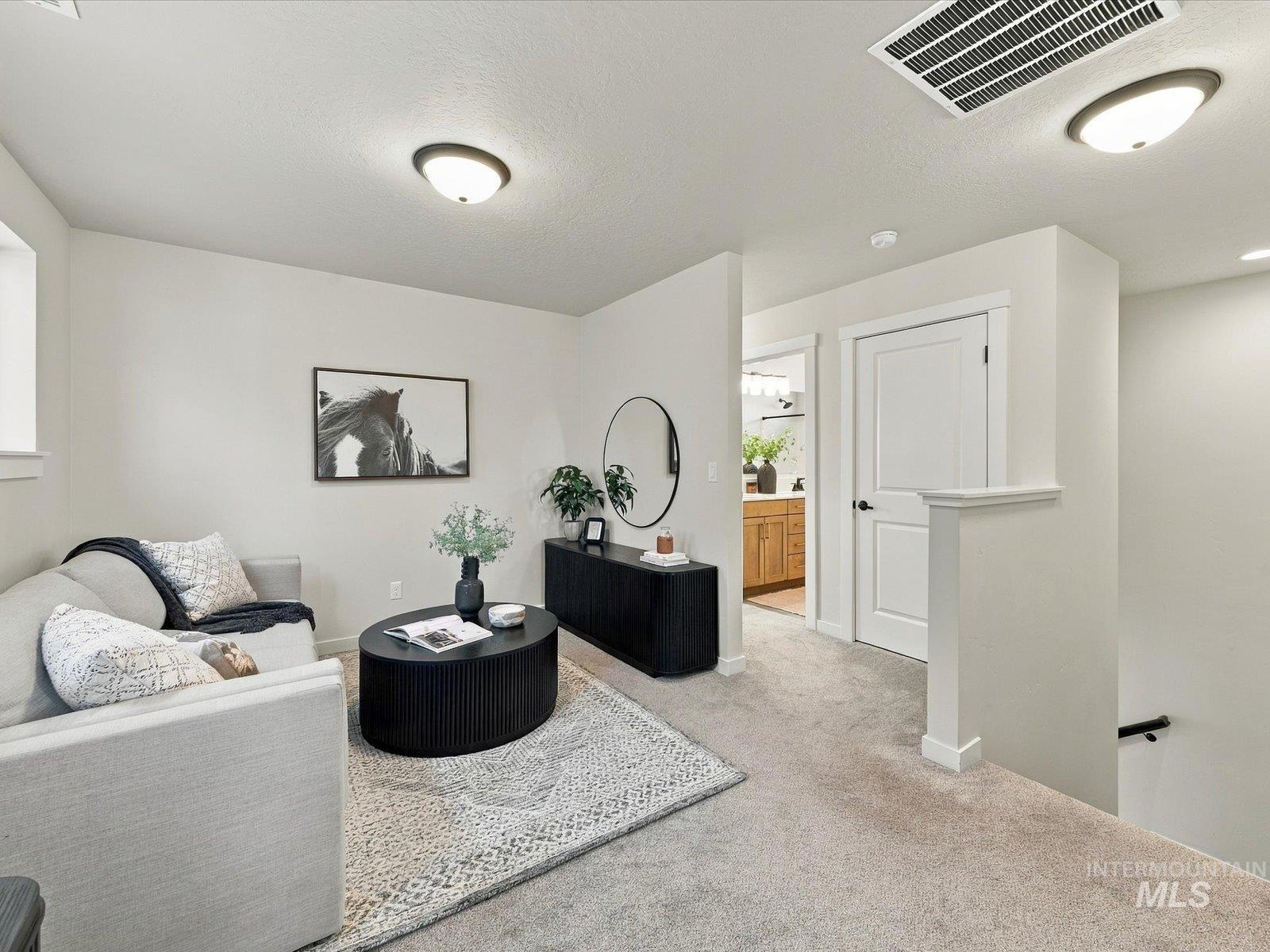 1553 W Homestake St., Meridian, Idaho 83646, 3 Bedrooms, 2.5 Bathrooms, Residential For Sale, Price $459,900,MLS 99002570