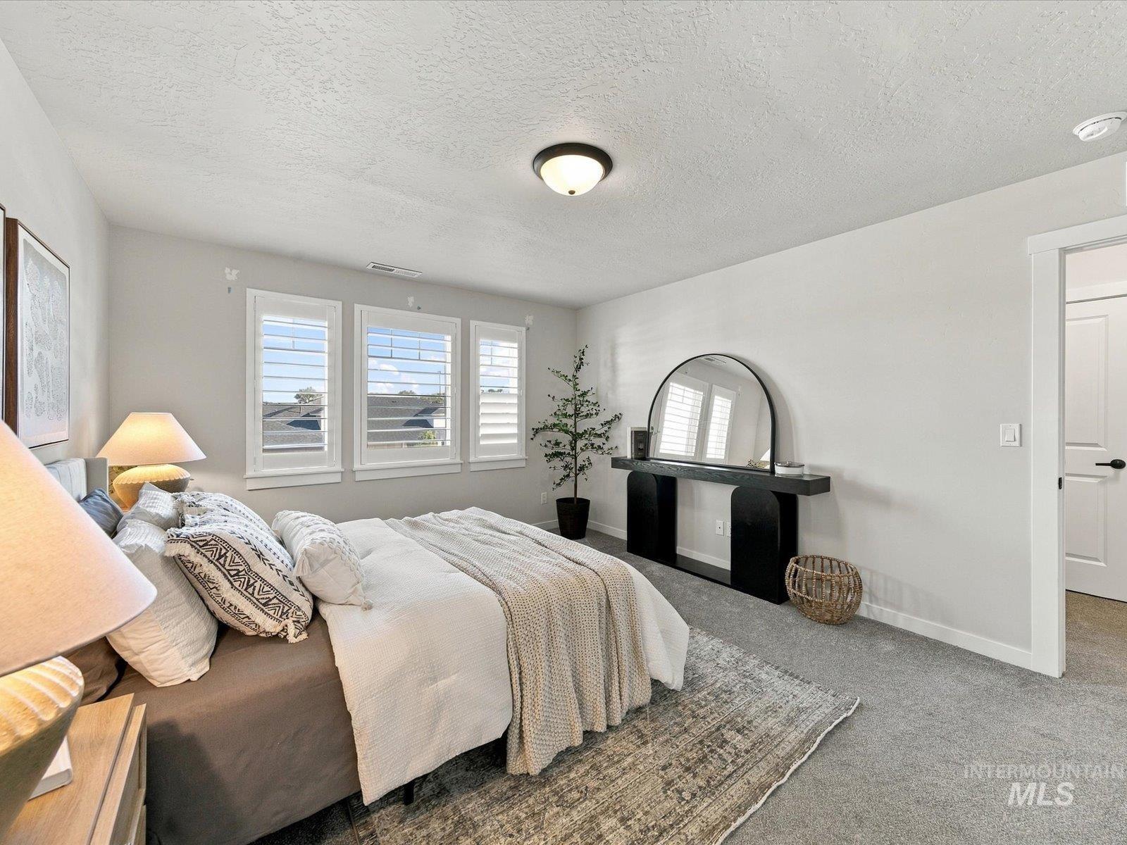 1553 W Homestake St., Meridian, Idaho 83646, 3 Bedrooms, 2.5 Bathrooms, Residential For Sale, Price $459,900,MLS 99002570