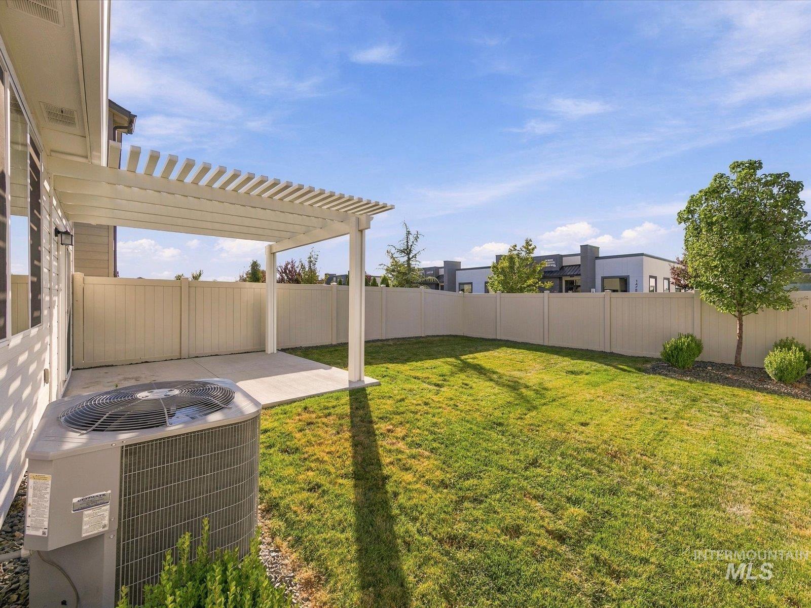 1553 W Homestake St., Meridian, Idaho 83646, 3 Bedrooms, 2.5 Bathrooms, Residential For Sale, Price $459,900,MLS 99002570