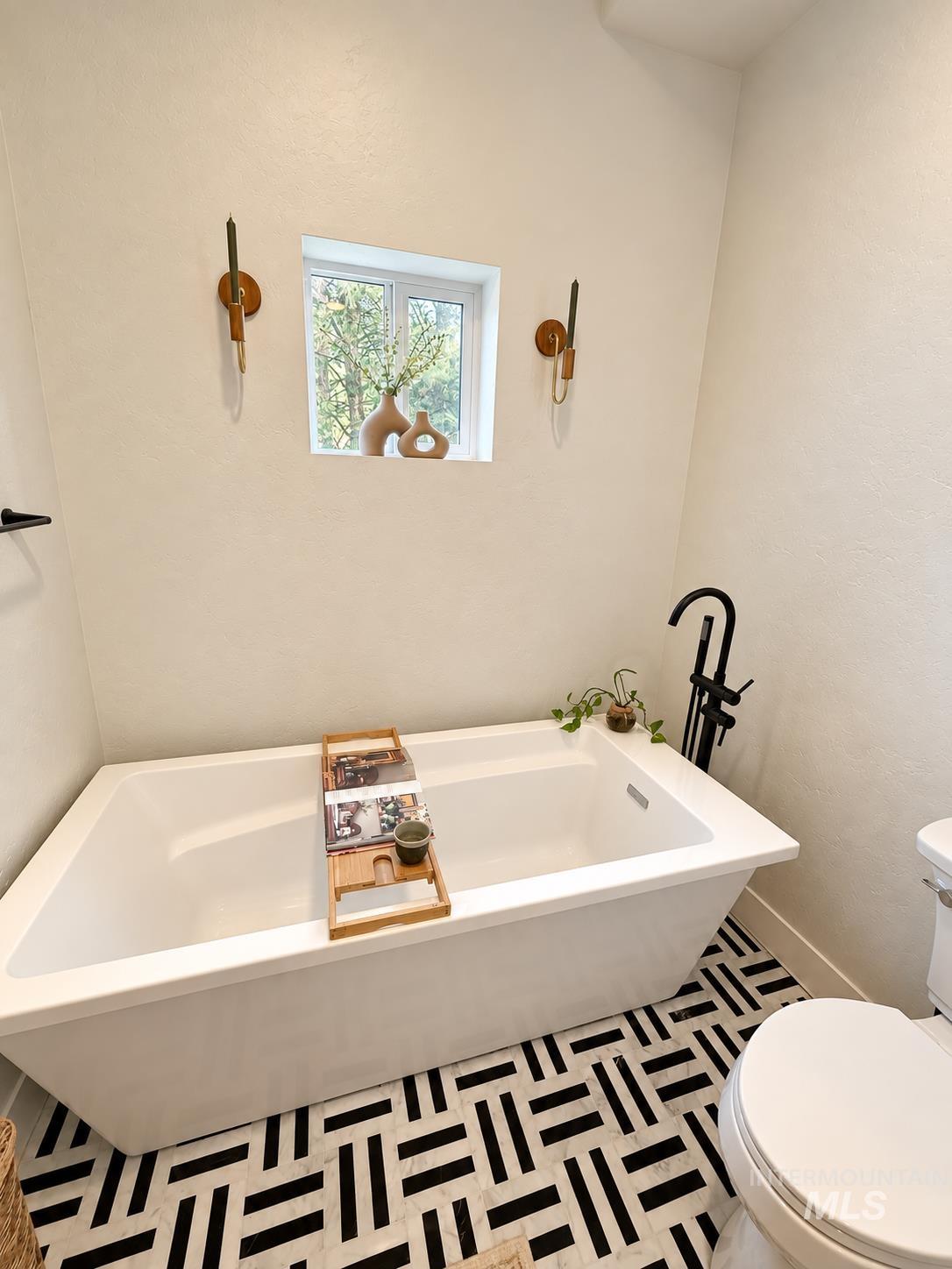 7255 W Diamond St, Boise, Idaho 83709, 4 Bedrooms, 3.5 Bathrooms, Residential For Sale, Price $1,199,000,MLS 99002574