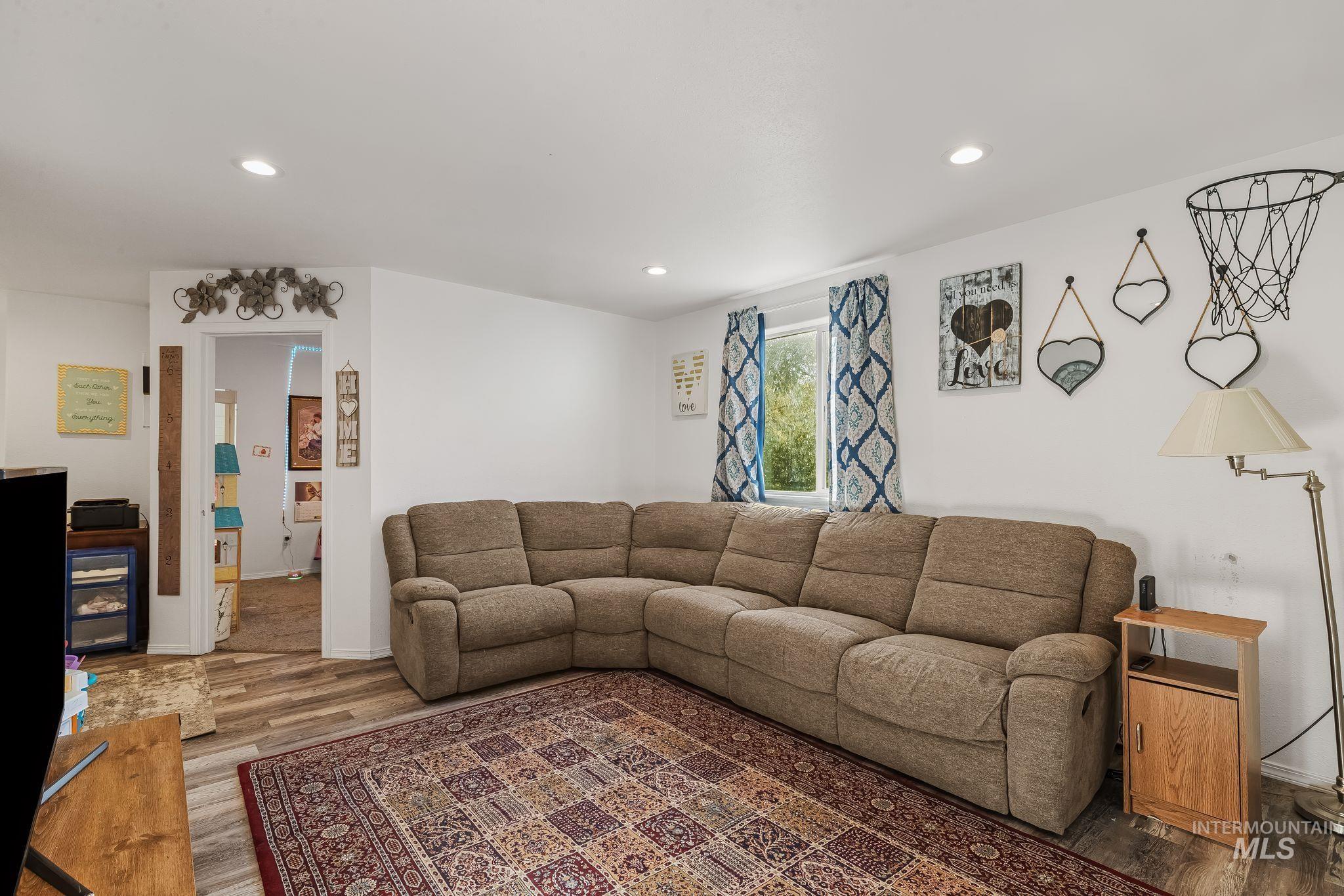 905 Fountain Street, Colton, Washington 99113, 4 Bedrooms, 2.5 Bathrooms, Residential For Sale, Price $465,000,MLS 99002577