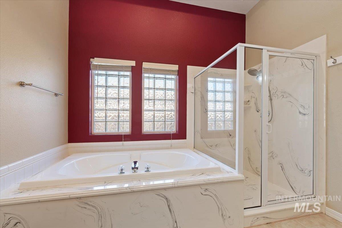 2083 S Trapper Cove Ave, Boise, Idaho 83709, 5 Bedrooms, 3 Bathrooms, Residential For Sale, Price $749,000, 99002578