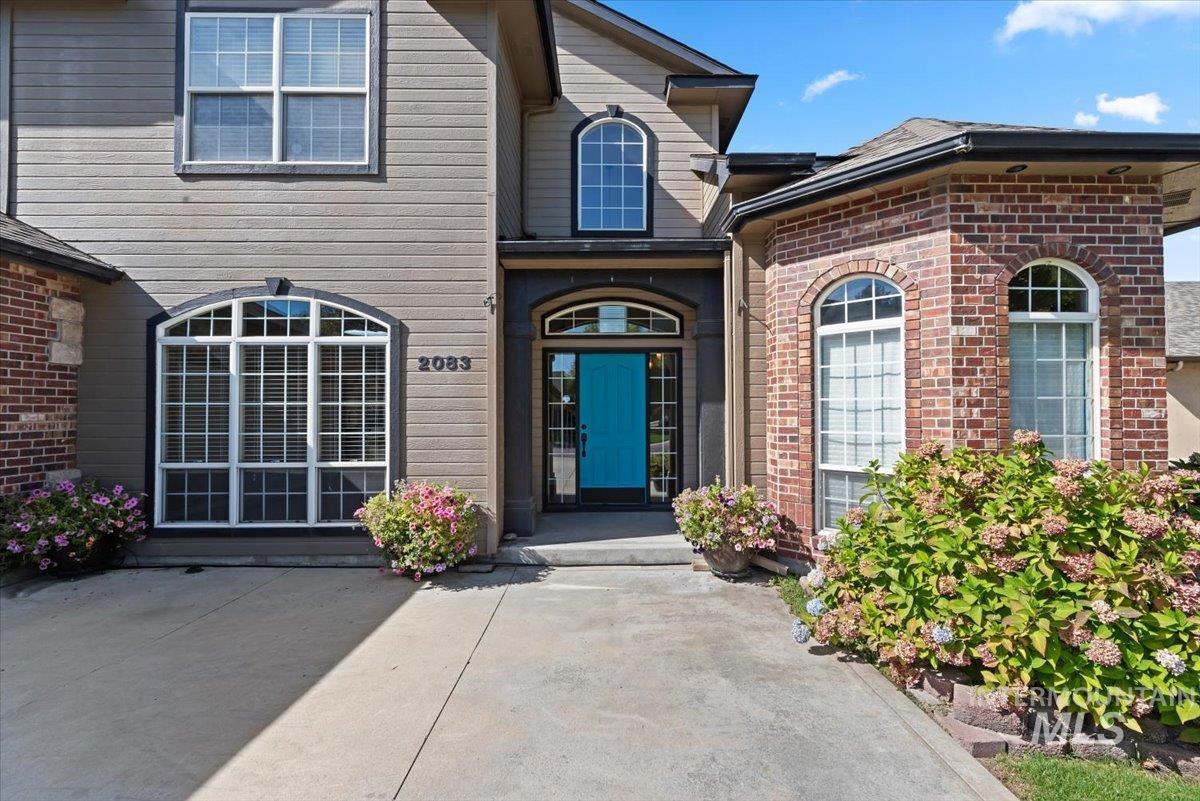 2083 S Trapper Cove Ave, Boise, Idaho 83709, 5 Bedrooms, 3 Bathrooms, Residential For Sale, Price $749,000, 99002578