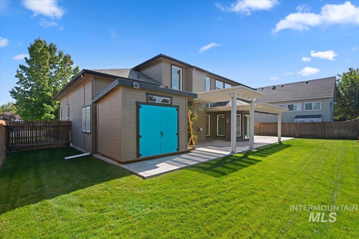 2083 S Trapper Cove Ave, Boise, Idaho 83709, 5 Bedrooms, 3 Bathrooms, Residential For Sale, Price $749,000, 99002578