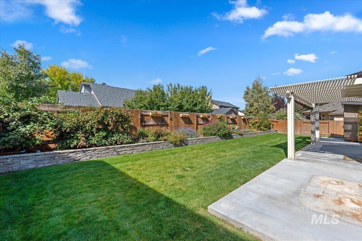 2083 S Trapper Cove Ave, Boise, Idaho 83709, 5 Bedrooms, 3 Bathrooms, Residential For Sale, Price $749,000, 99002578