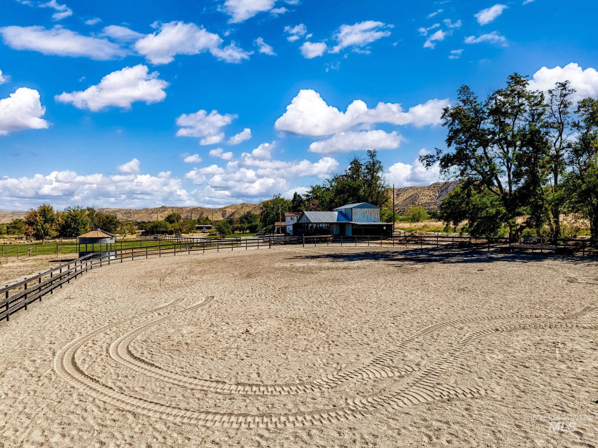 3817 Star Ln, Emmett, Idaho 83617, 4 Bedrooms, 3 Bathrooms, Residential For Sale, Price $399,000, 99002579