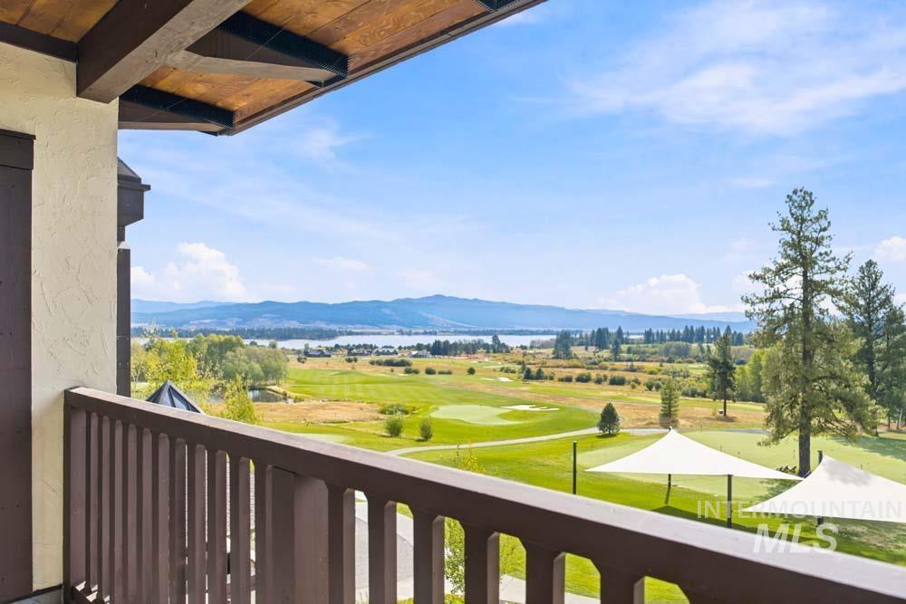 75 Arling Center Ct, Donnelly, Idaho 83615, 2 Bedrooms, 1 Bathroom, Residential For Sale, Price $949,900,MLS 99002580