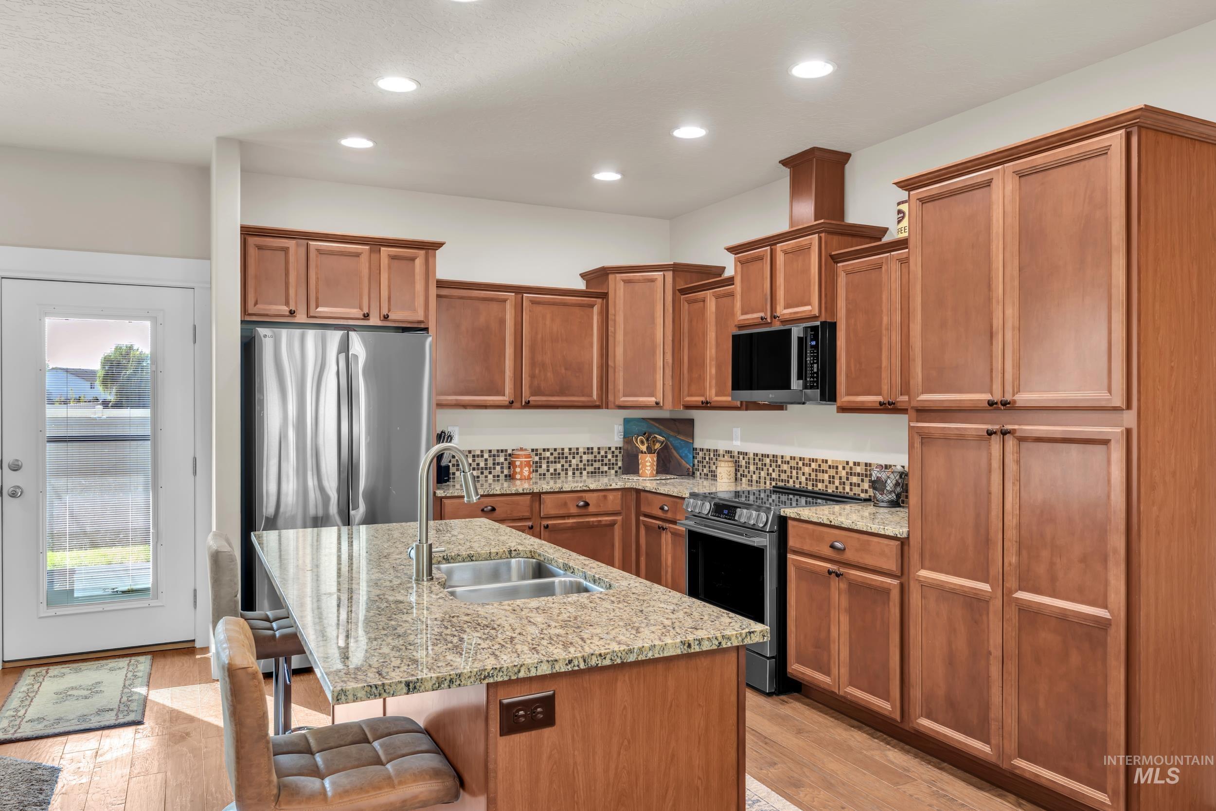 367 N Magnolia Pl, Middleton, Idaho 83644, 3 Bedrooms, 2.5 Bathrooms, Residential For Sale, Price $473,000,MLS 99002581