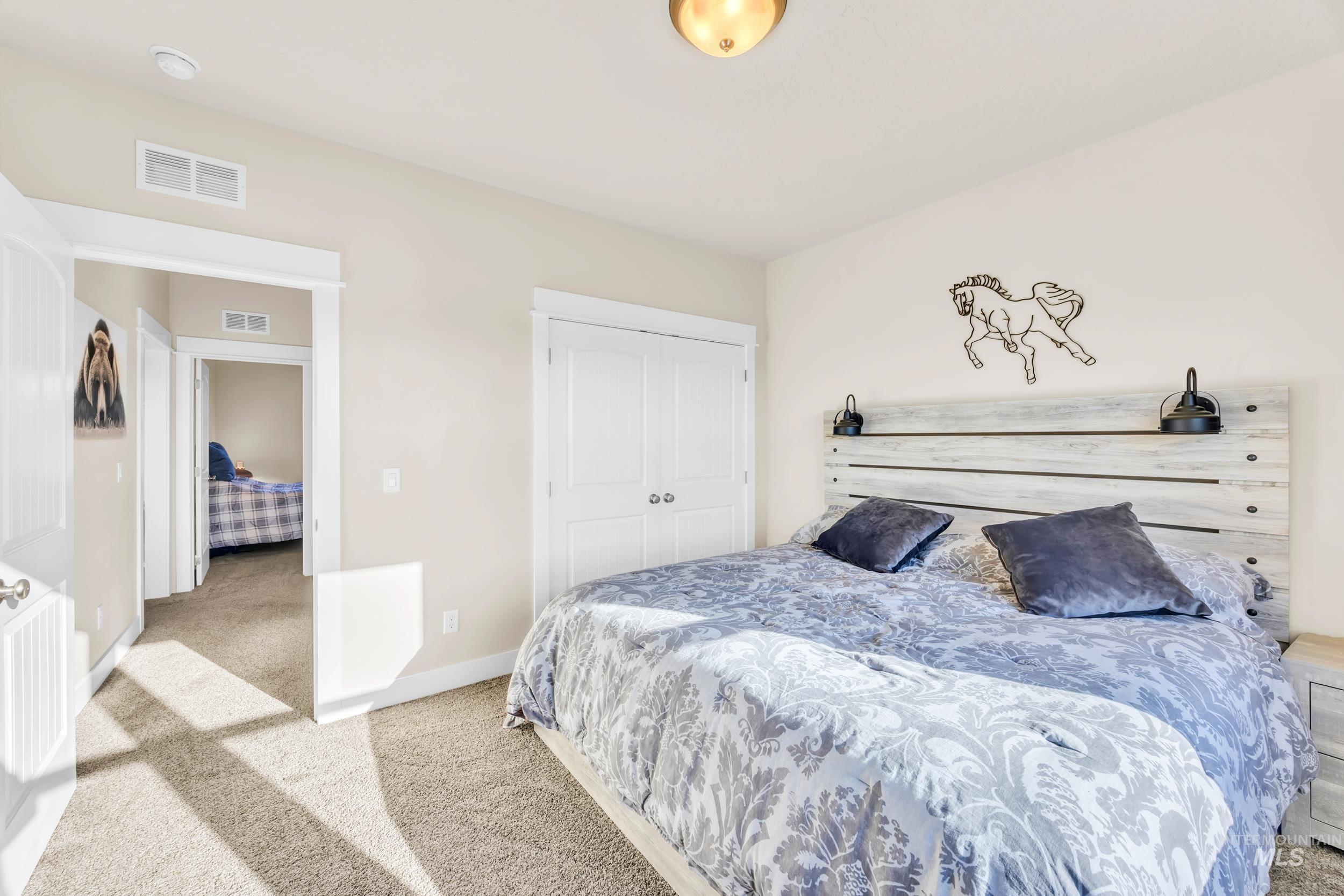 367 N Magnolia Pl, Middleton, Idaho 83644, 3 Bedrooms, 2.5 Bathrooms, Residential For Sale, Price $473,000,MLS 99002581