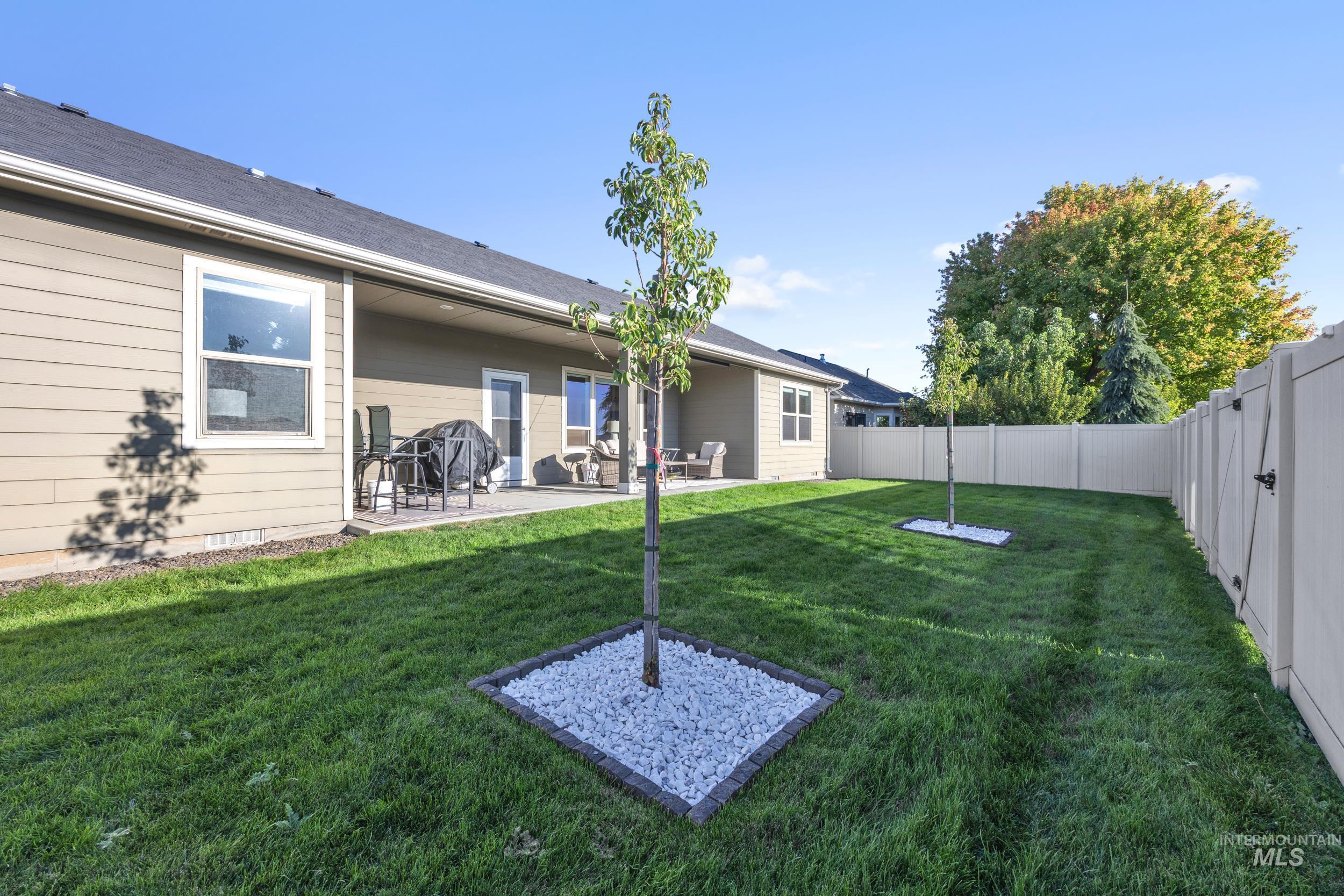 367 N Magnolia Pl, Middleton, Idaho 83644, 3 Bedrooms, 2.5 Bathrooms, Residential For Sale, Price $473,000,MLS 99002581