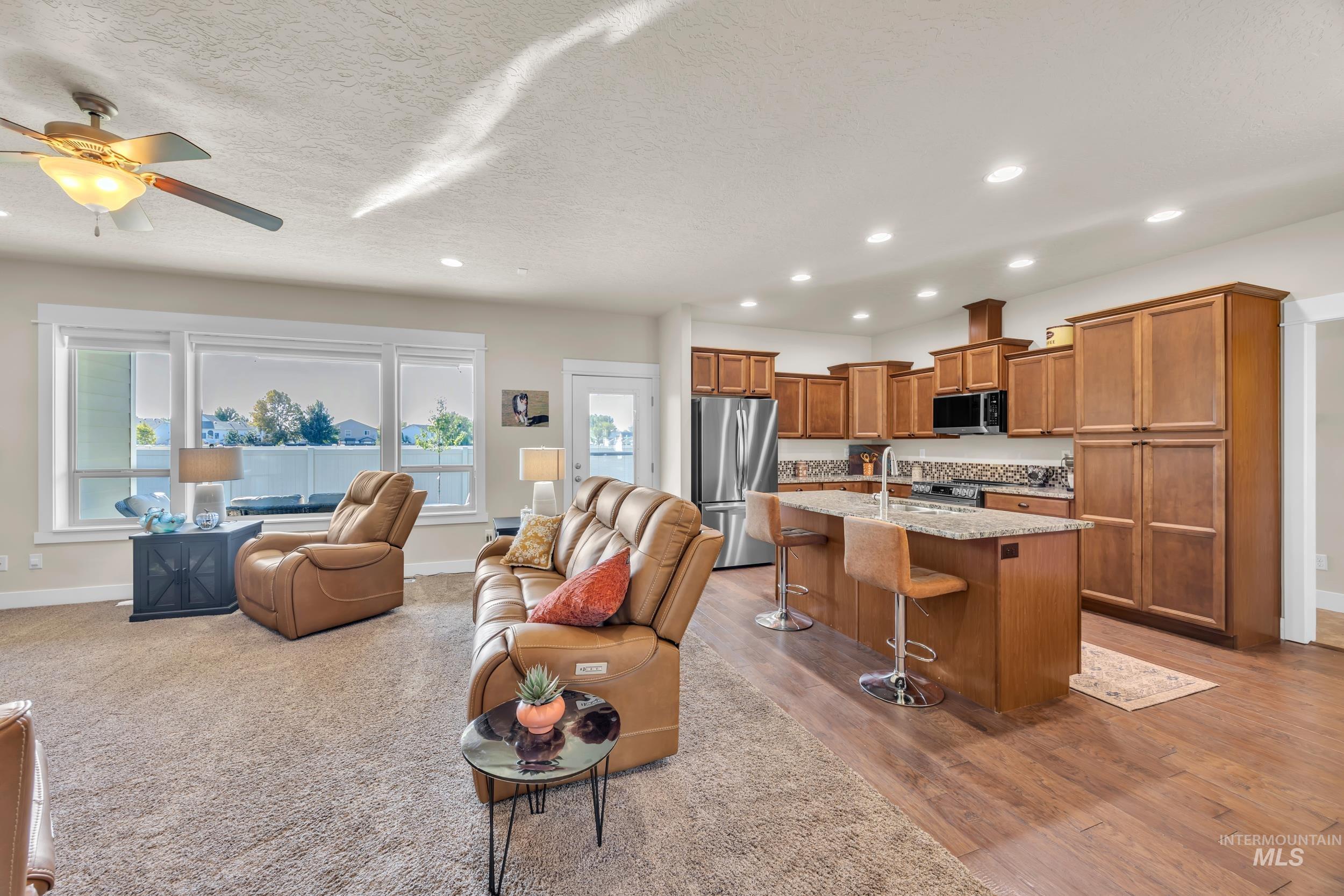 367 N Magnolia Pl, Middleton, Idaho 83644, 3 Bedrooms, 2.5 Bathrooms, Residential For Sale, Price $473,000,MLS 99002581