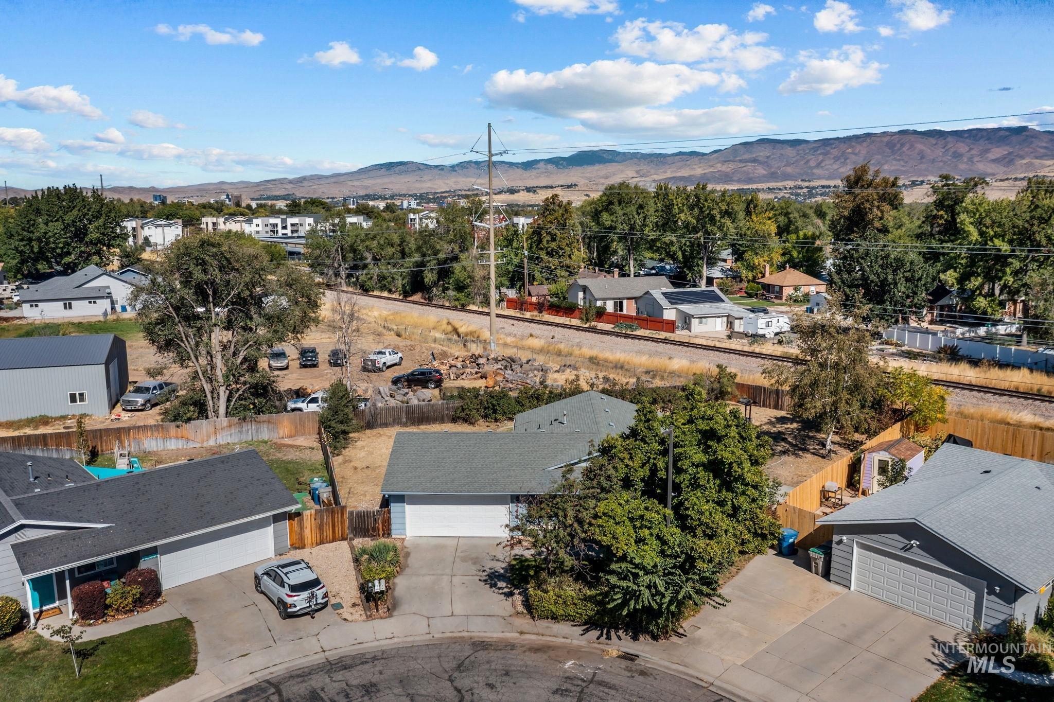 2440 S Virginia, Boise, Idaho 83705, 2 Bedrooms, 1 Bathroom, Residential For Sale, Price $345,000,MLS 99002584