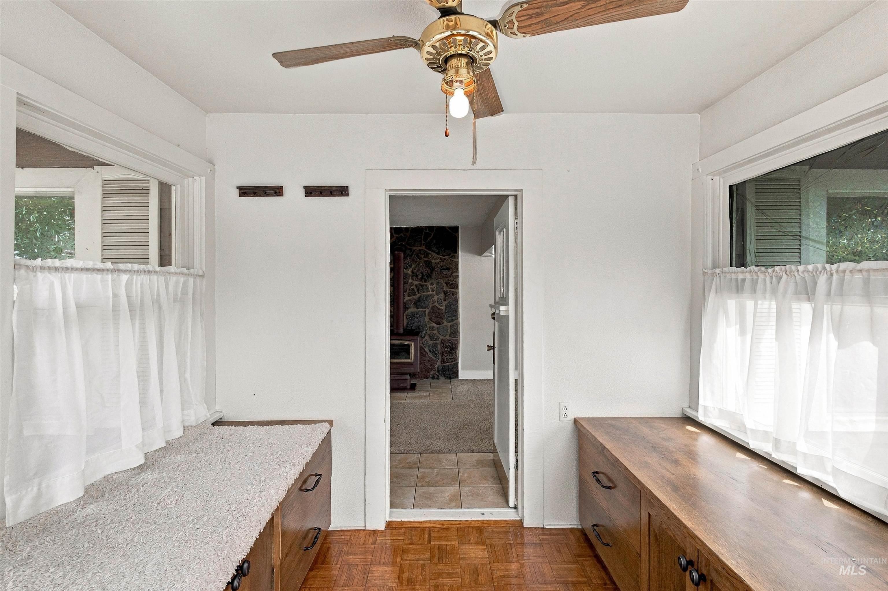 1710 1st St S, Nampa, Idaho 83651, 2 Bedrooms, 1 Bathroom, Residential For Sale, Price $280,000,MLS 99002586