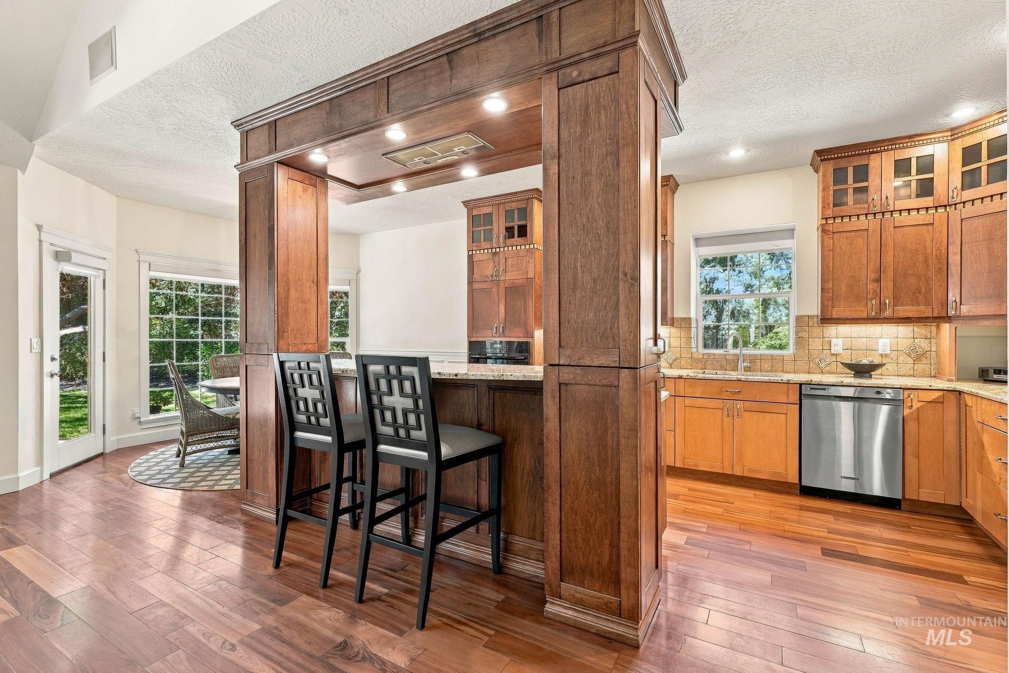 1179 S Arbor Island Pl, Eagle, Idaho 83616, 4 Bedrooms, 2.5 Bathrooms, Residential For Sale, Price $995,000,MLS 99002588